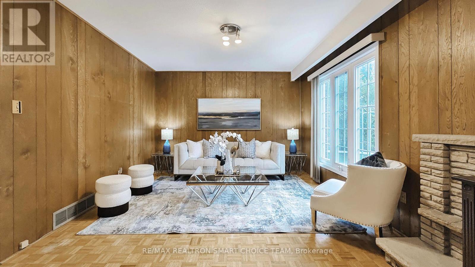 18 Brenham Crescent, Toronto, ON - Indoor Photo Showing Living Room With Fireplace
