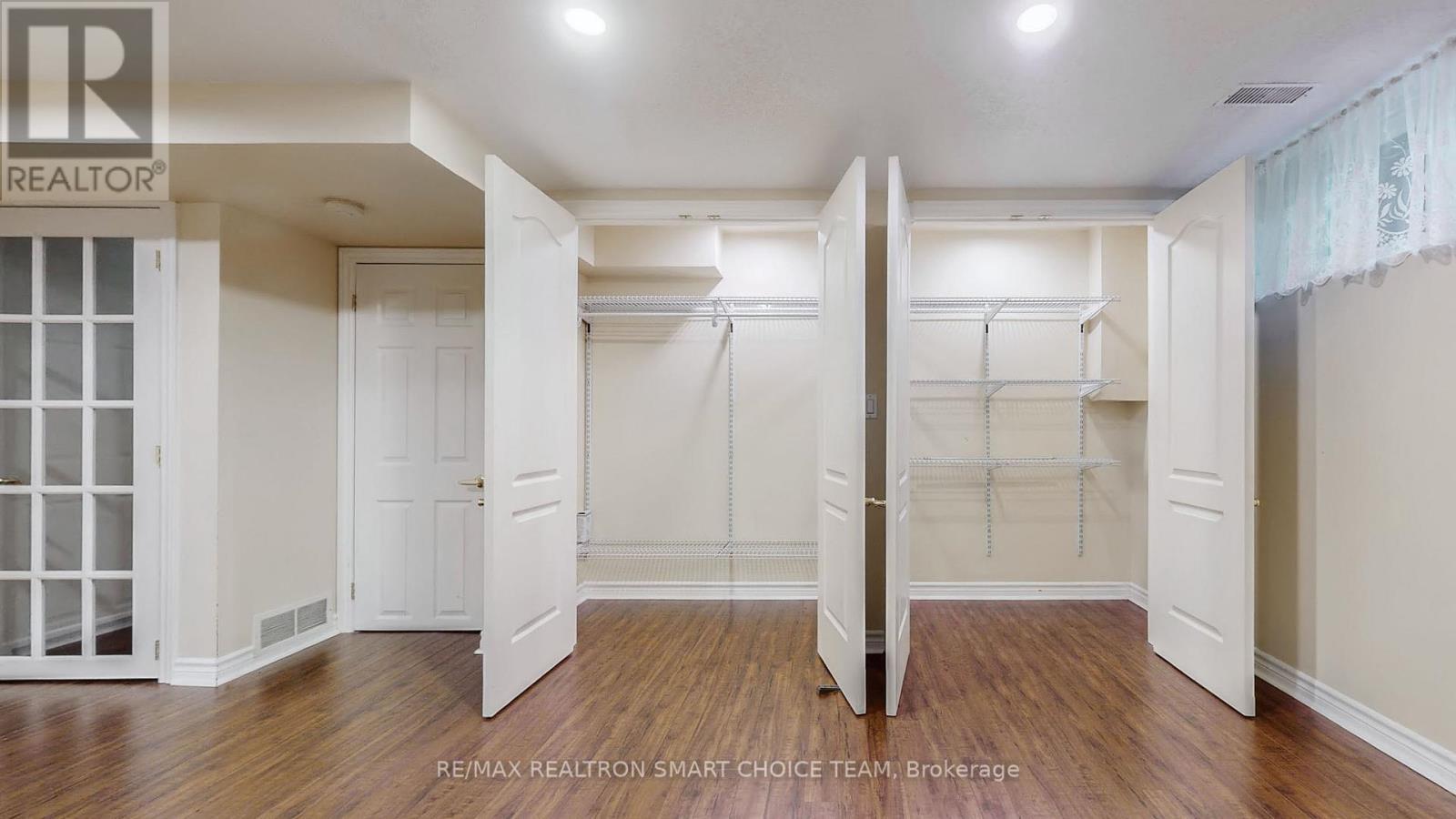 18 Brenham Crescent, Toronto, ON - Indoor