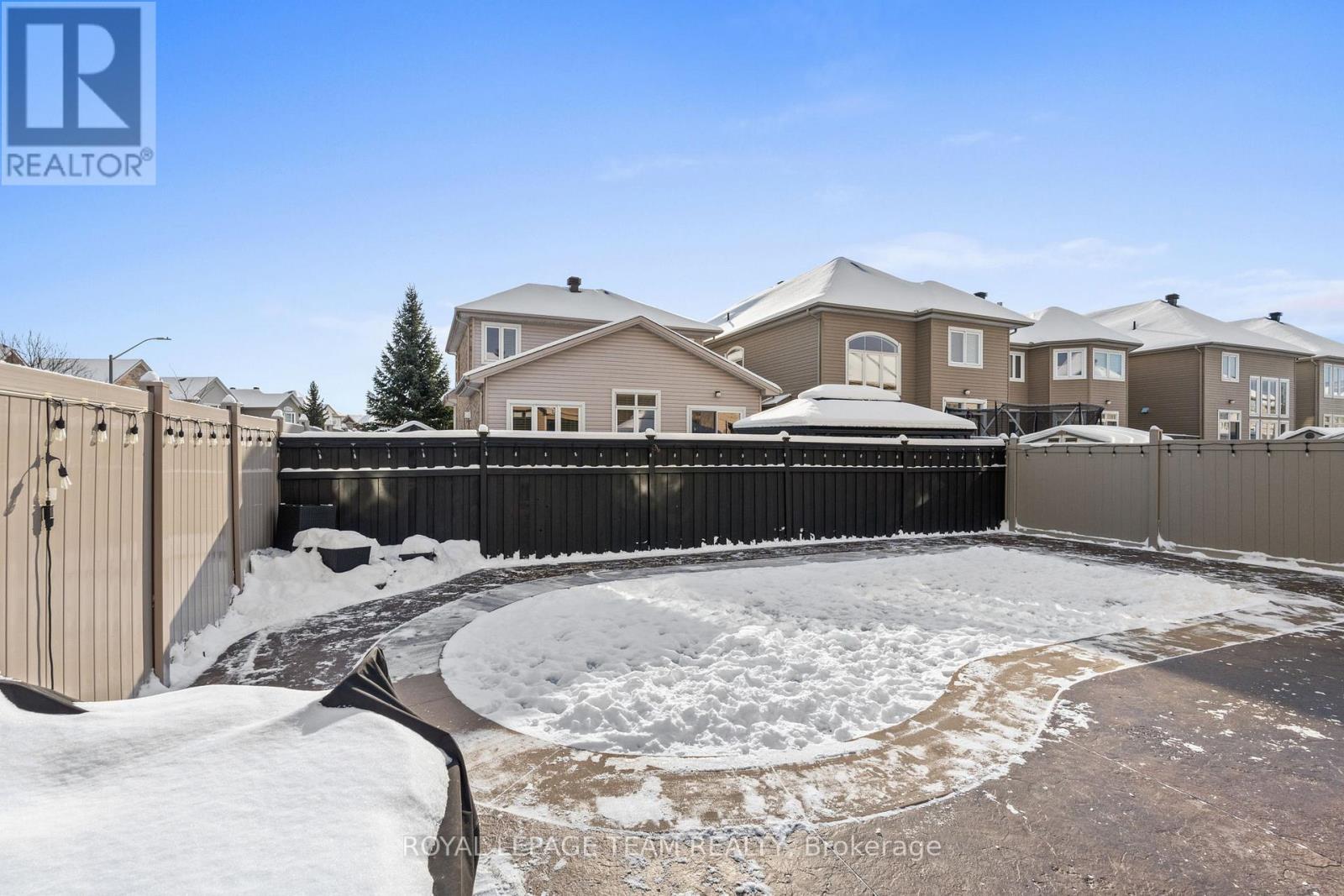 801 Bowercrest Crescent, Ottawa, ON - Outdoor