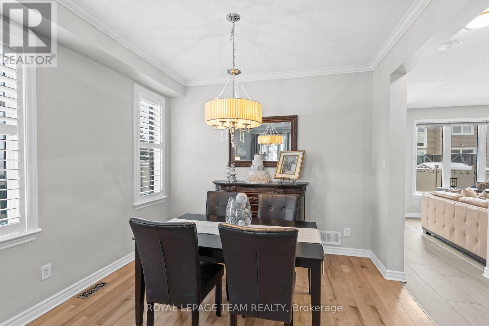 801 Bowercrest Crescent, Ottawa, ON - Indoor Photo Showing Other Room