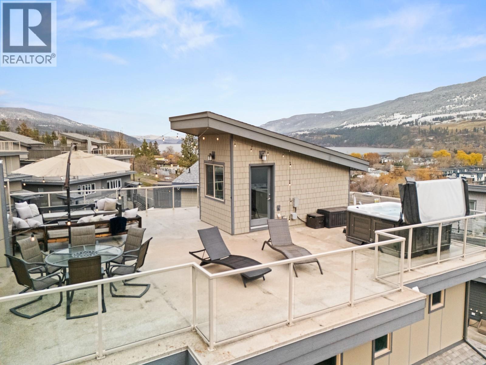 2893 Robinson Road Unit# 5, Lake Country, BC - Outdoor With Deck Patio Veranda