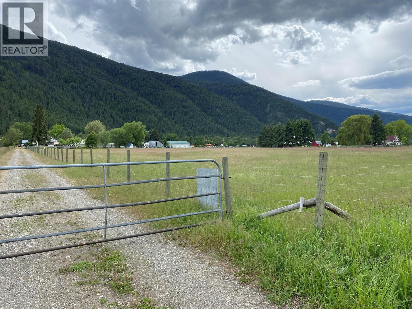 500 Atwood Road, Grand Forks, BC - Outdoor With View