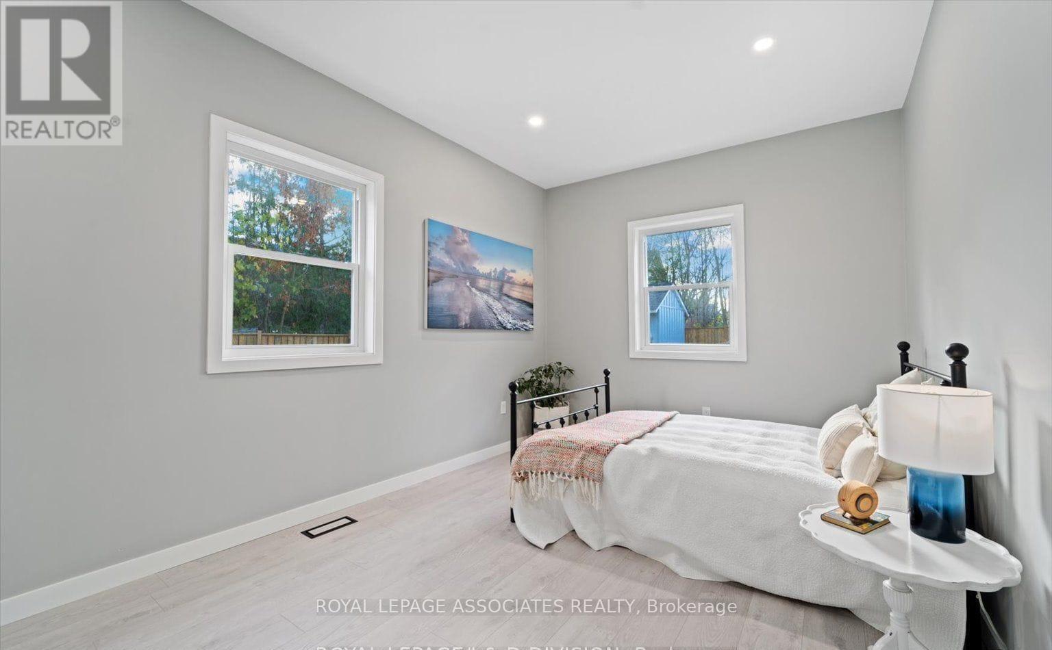 179 Church Street, Georgina, ON - Indoor Photo Showing Bedroom