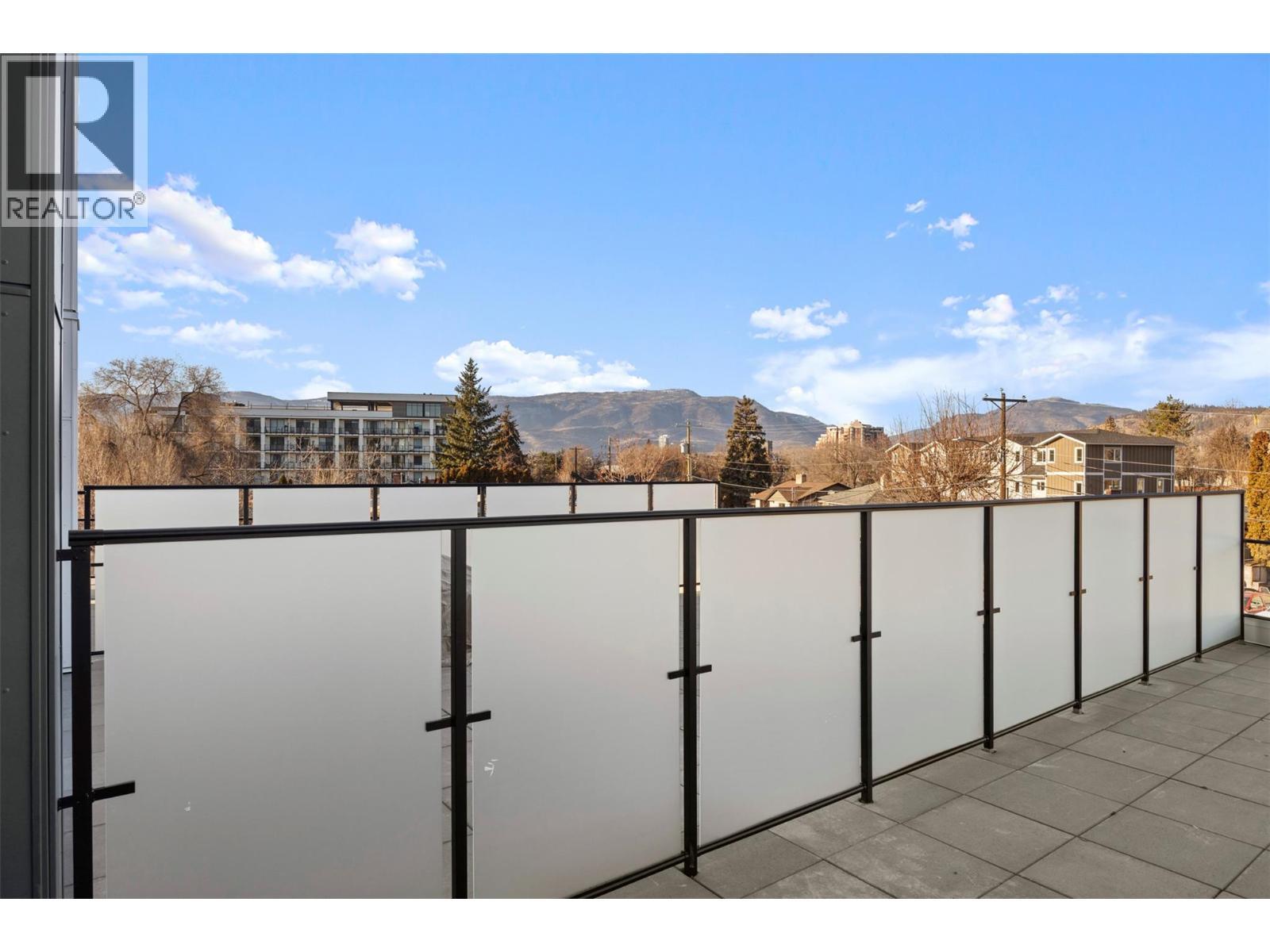 1380 Pridham Avenue Unit# 212, Kelowna, BC - Outdoor With View