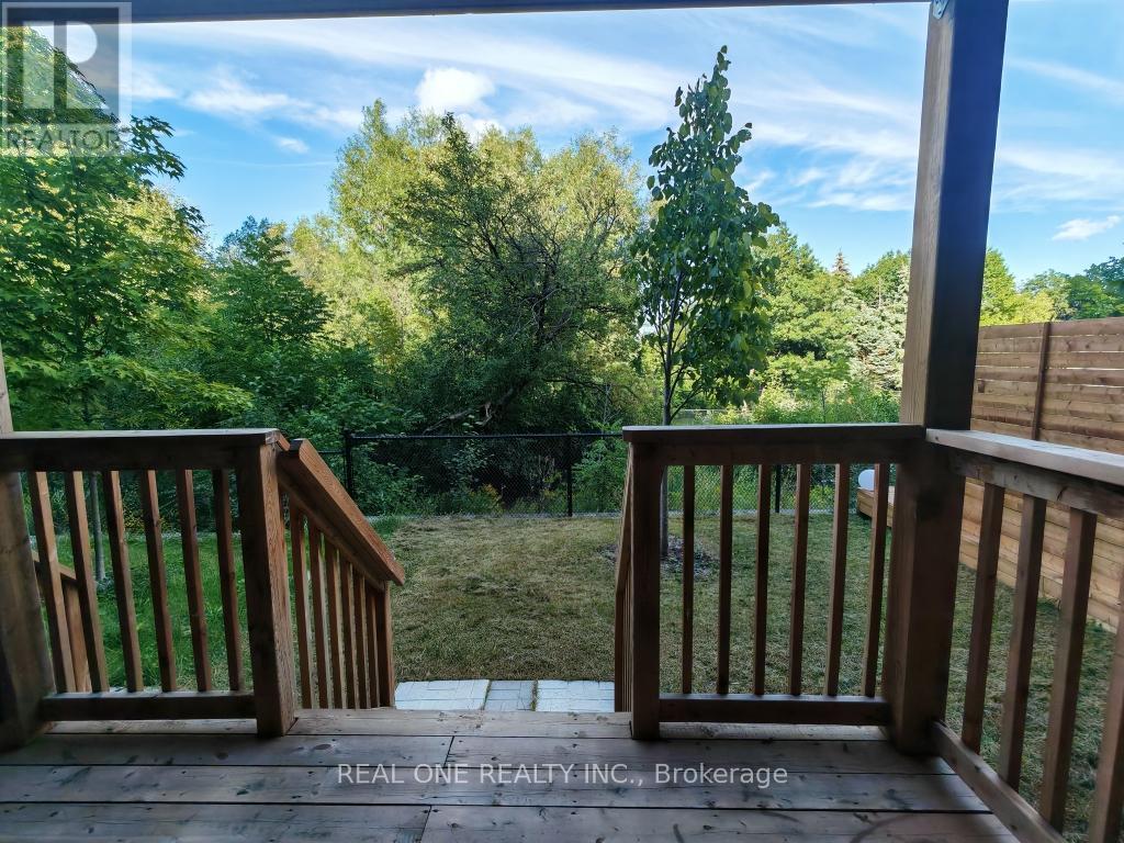 19 Woodstream Drive, Toronto, ON - Outdoor