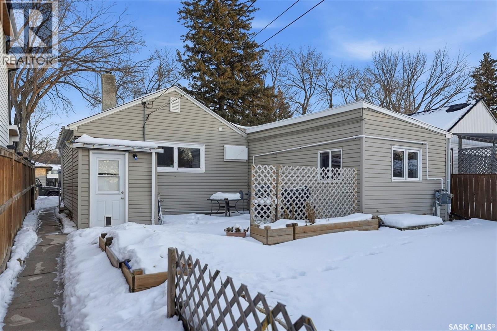 1526 Coy Avenue, Saskatoon, SK - Outdoor With Exterior