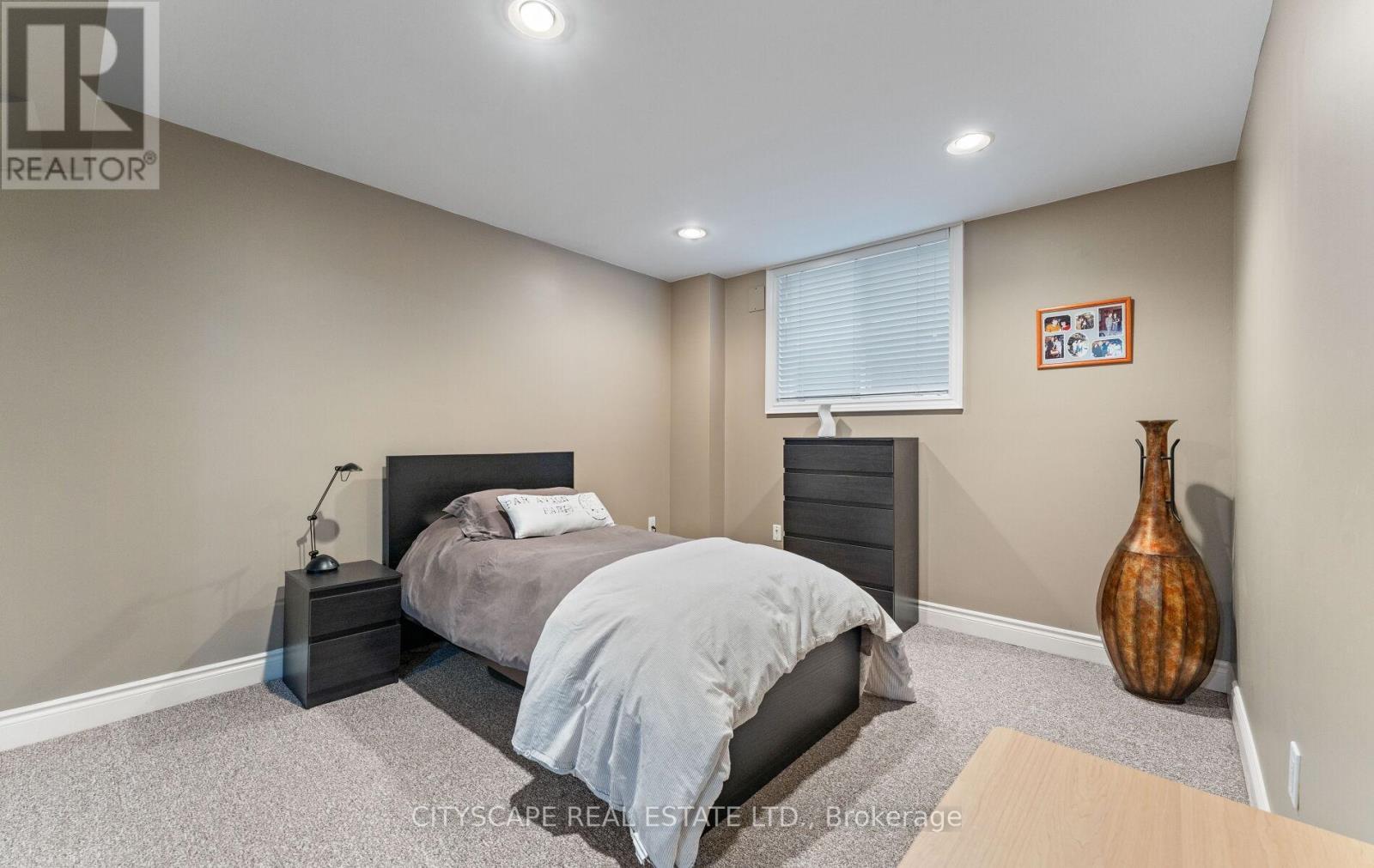 163 Johnston Avenue, Toronto, ON - Indoor