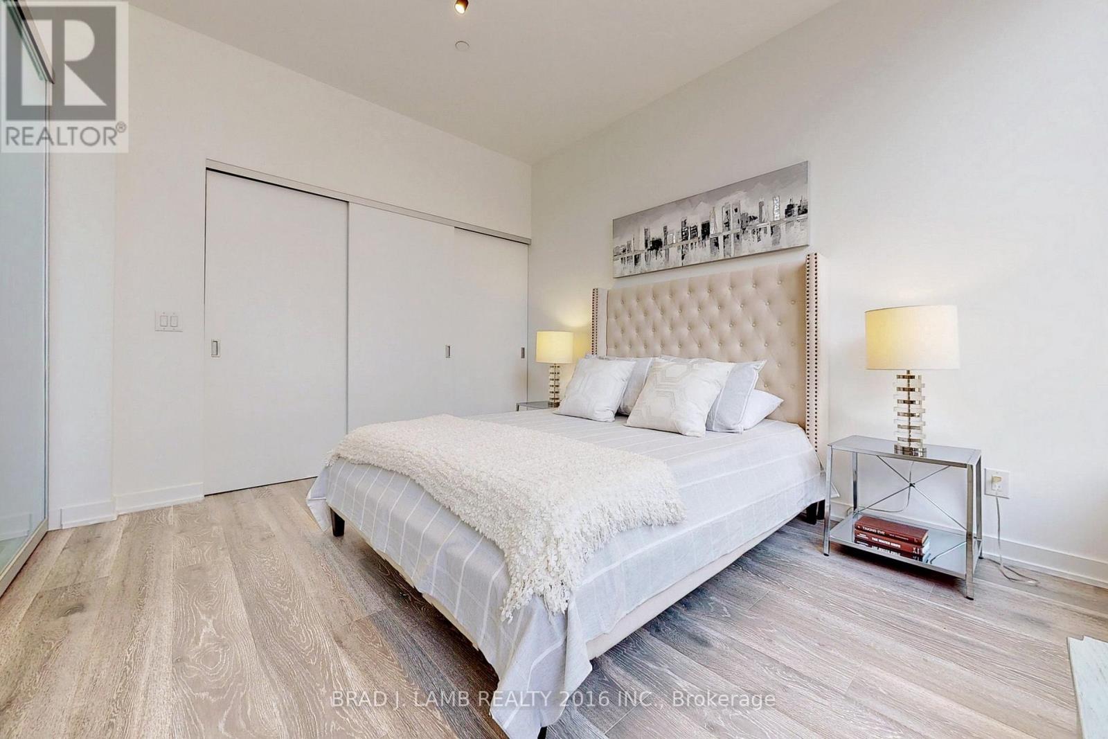 101 - 55 Ontario Street, Toronto, ON - Indoor Photo Showing Bedroom