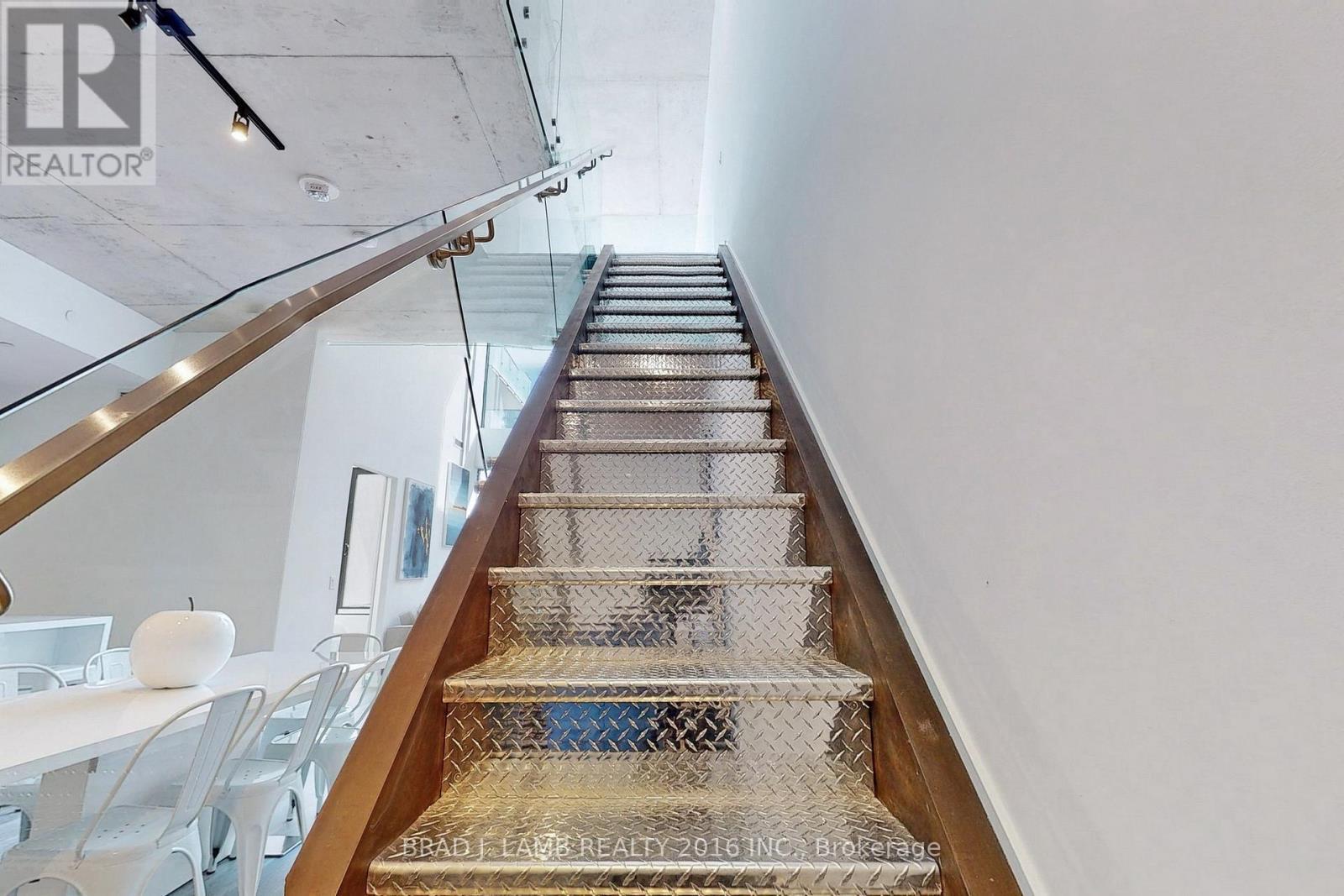 101 - 55 Ontario Street, Toronto, ON - Indoor Photo Showing Other Room