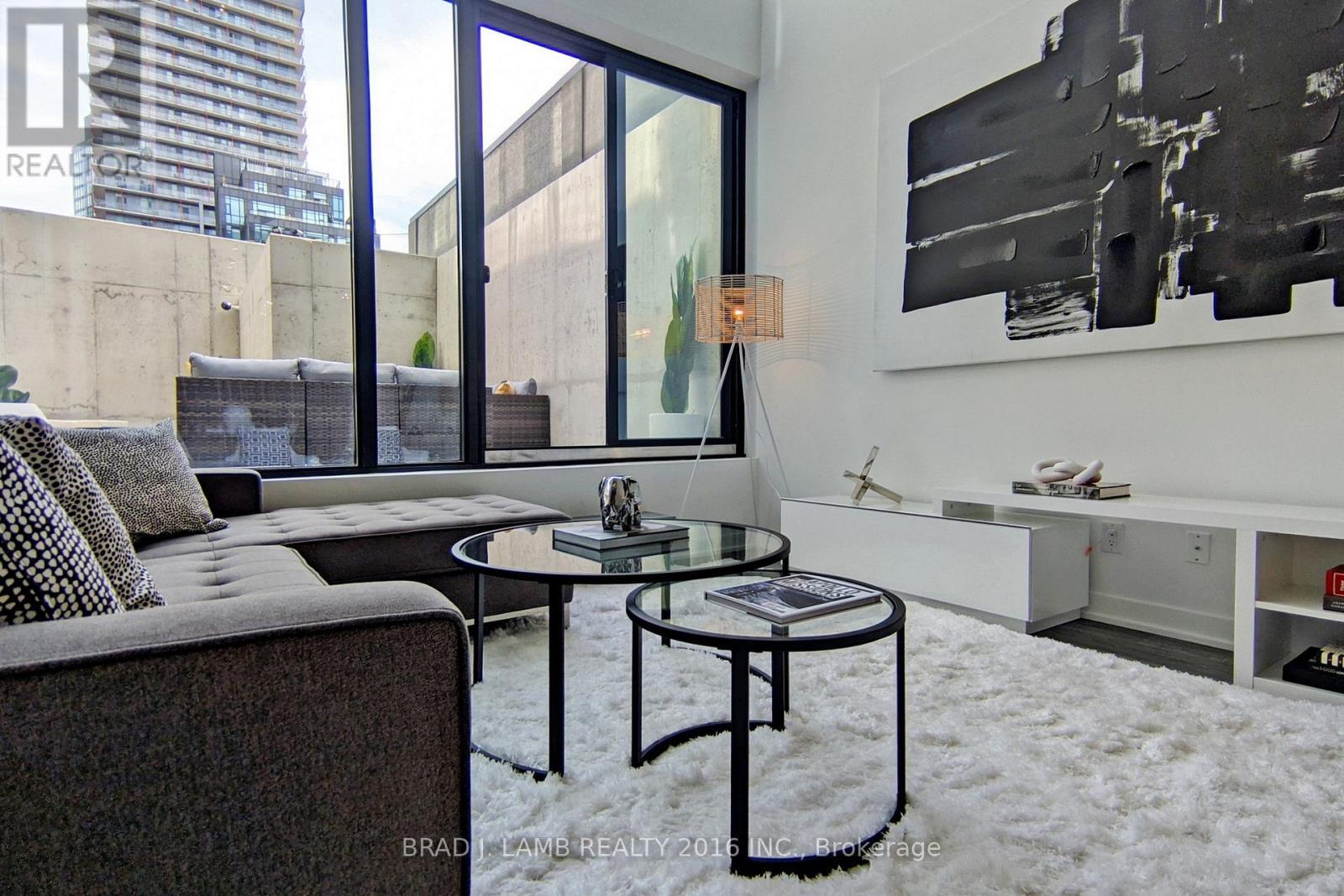 101 - 55 Ontario Street, Toronto, ON - Indoor Photo Showing Other Room