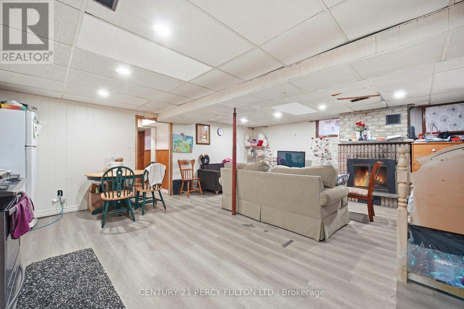 325 Dyson Road, Pickering, ON - Indoor With Fireplace