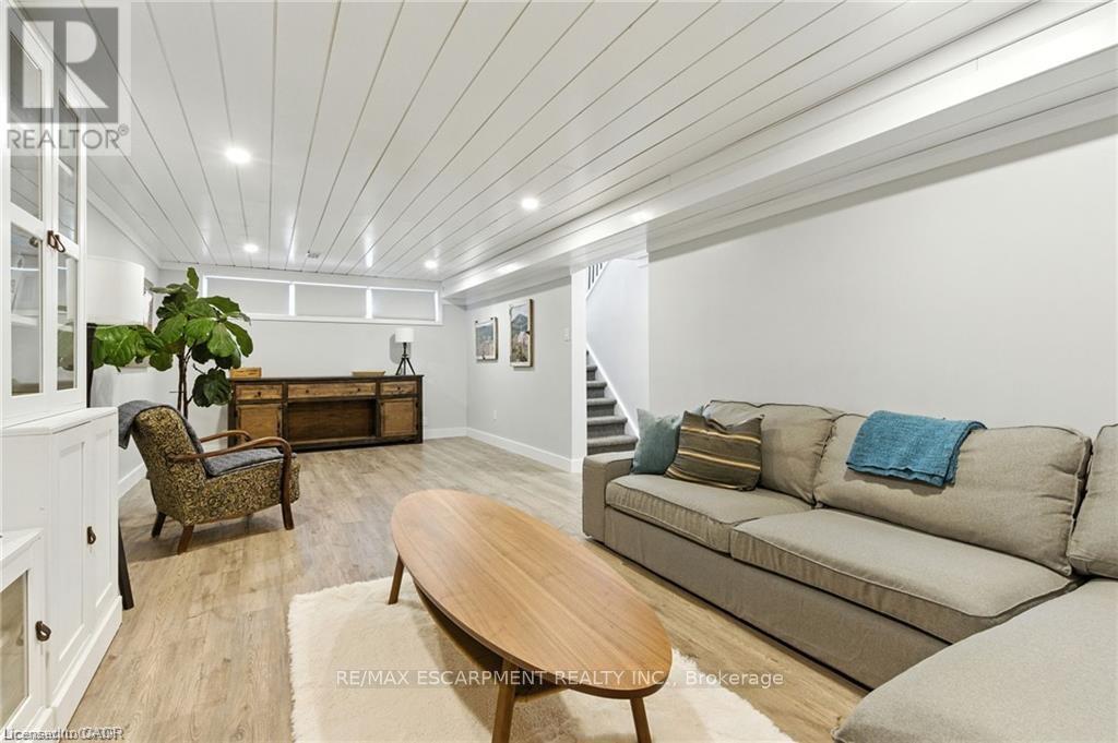 19 Wallace Place, Haldimand, ON - Indoor