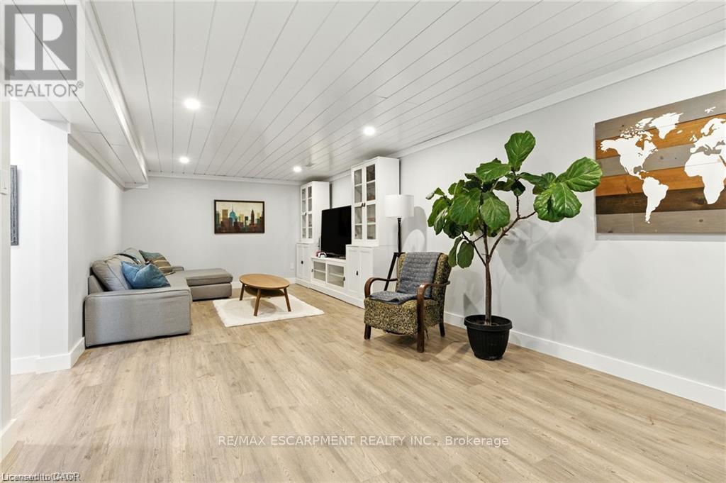 19 Wallace Place, Haldimand, ON - Indoor