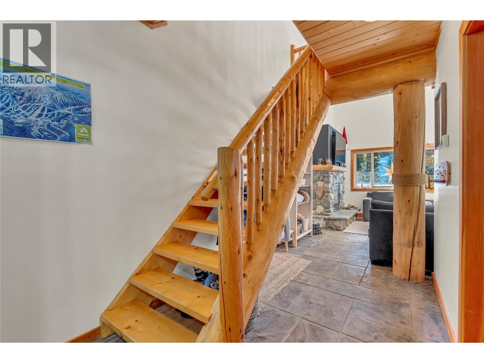 1271 Apex Mountain Road Unit# 306, Penticton, BC - Indoor Photo Showing Other Room