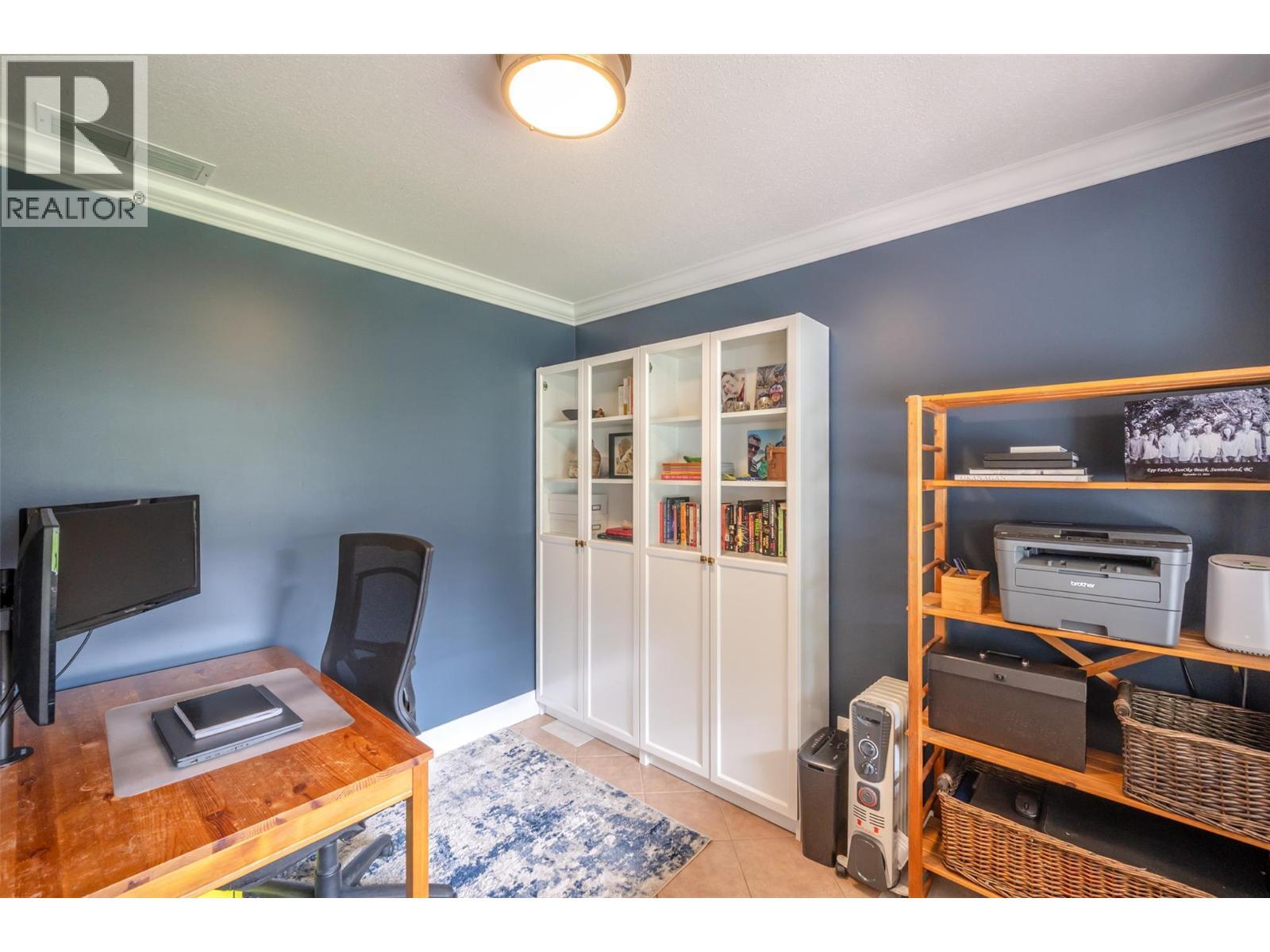 6107 Tavender Court, Summerland, BC - Indoor Photo Showing Office