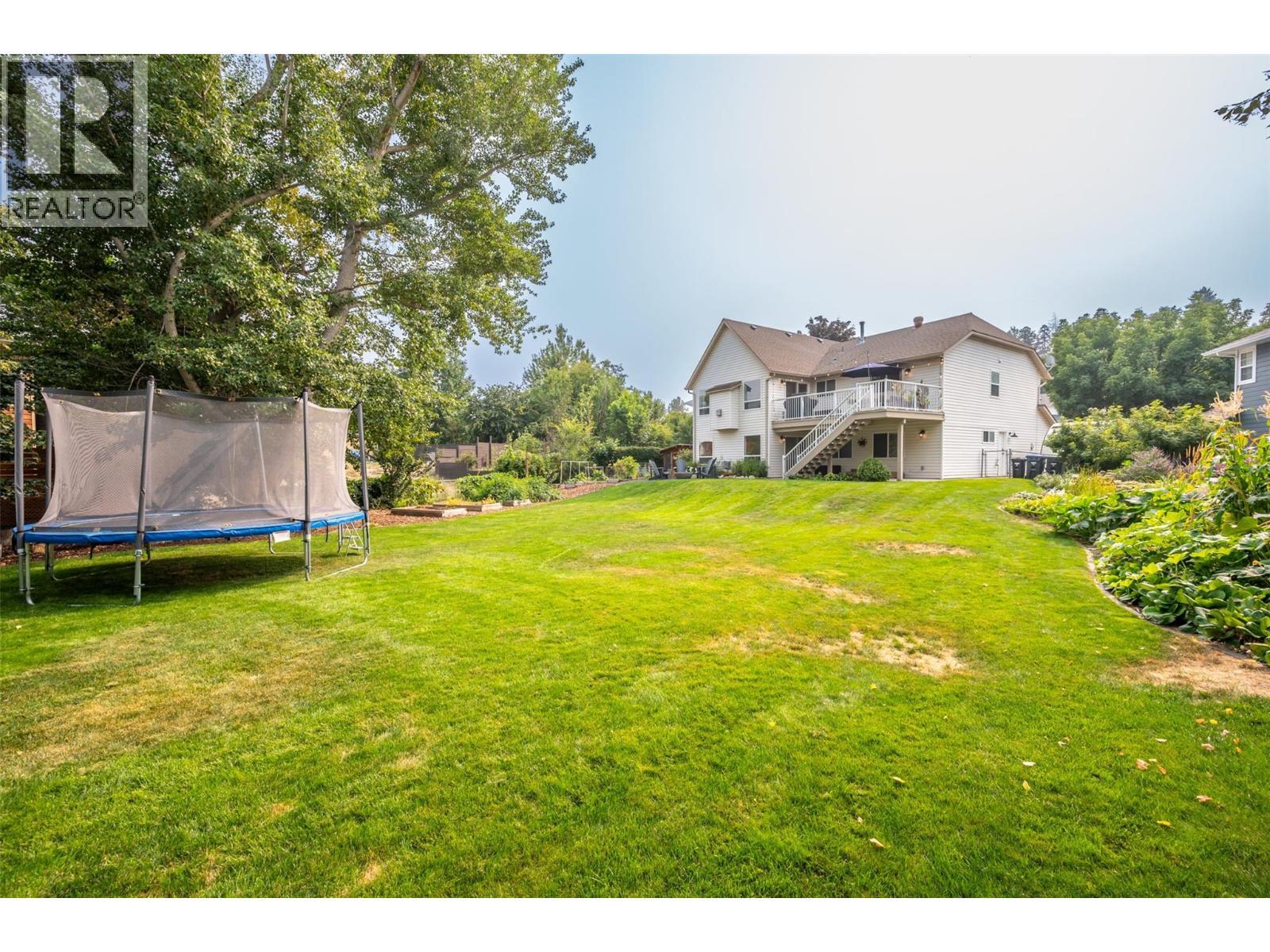 6107 Tavender Court, Summerland, BC - Outdoor With Backyard