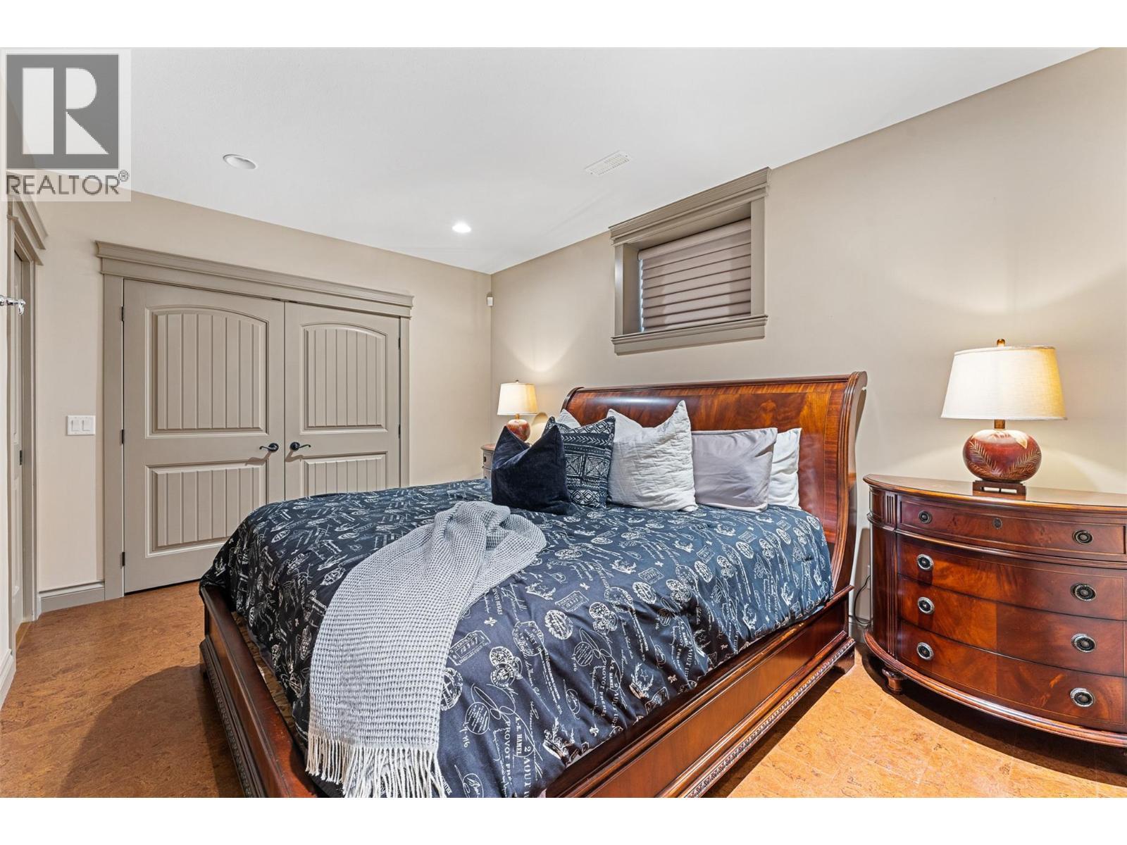 660 Almandine Court, Kelowna, BC - Indoor Photo Showing Bedroom