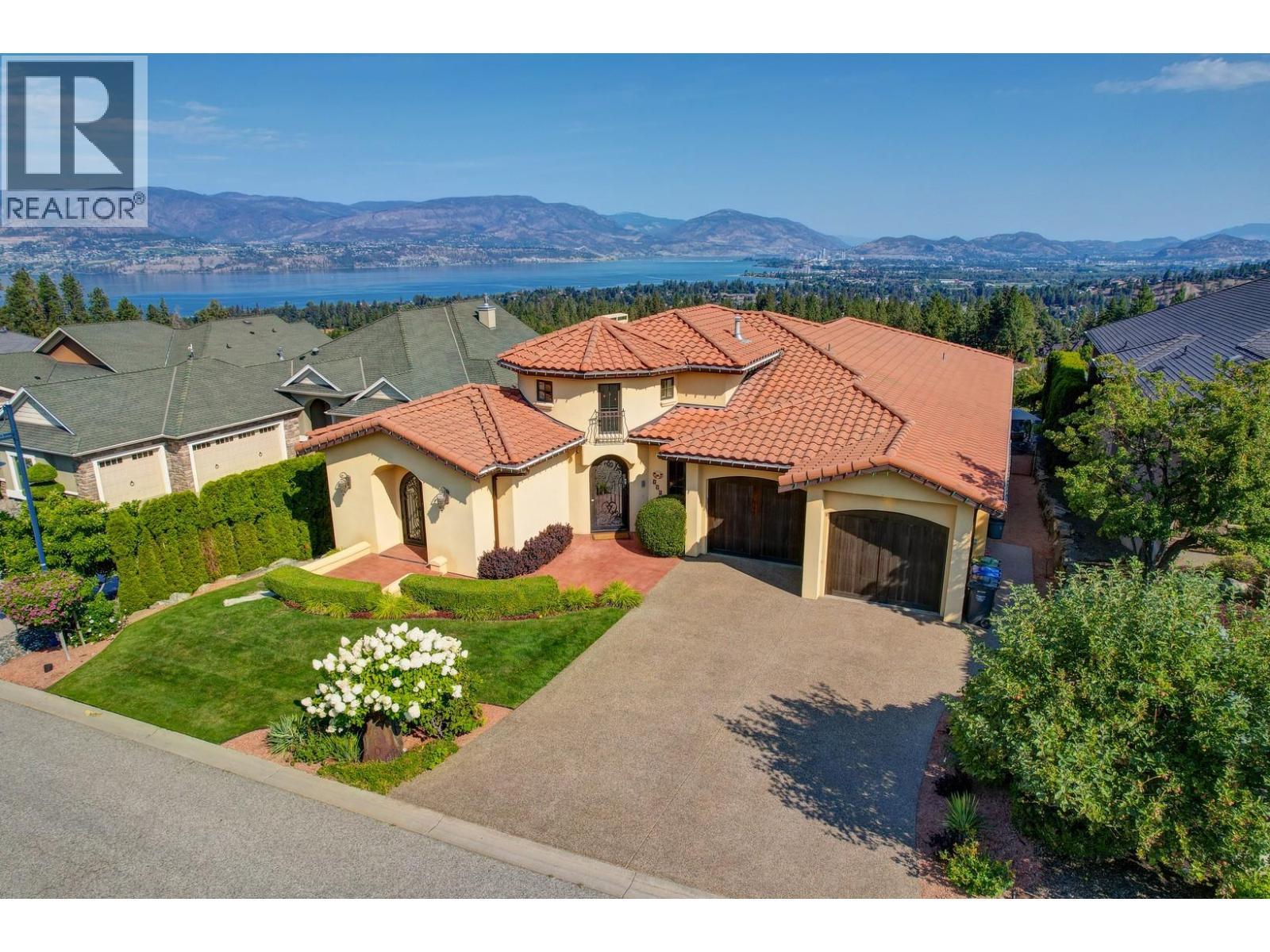 660 Almandine Court, Kelowna, BC - Outdoor With View