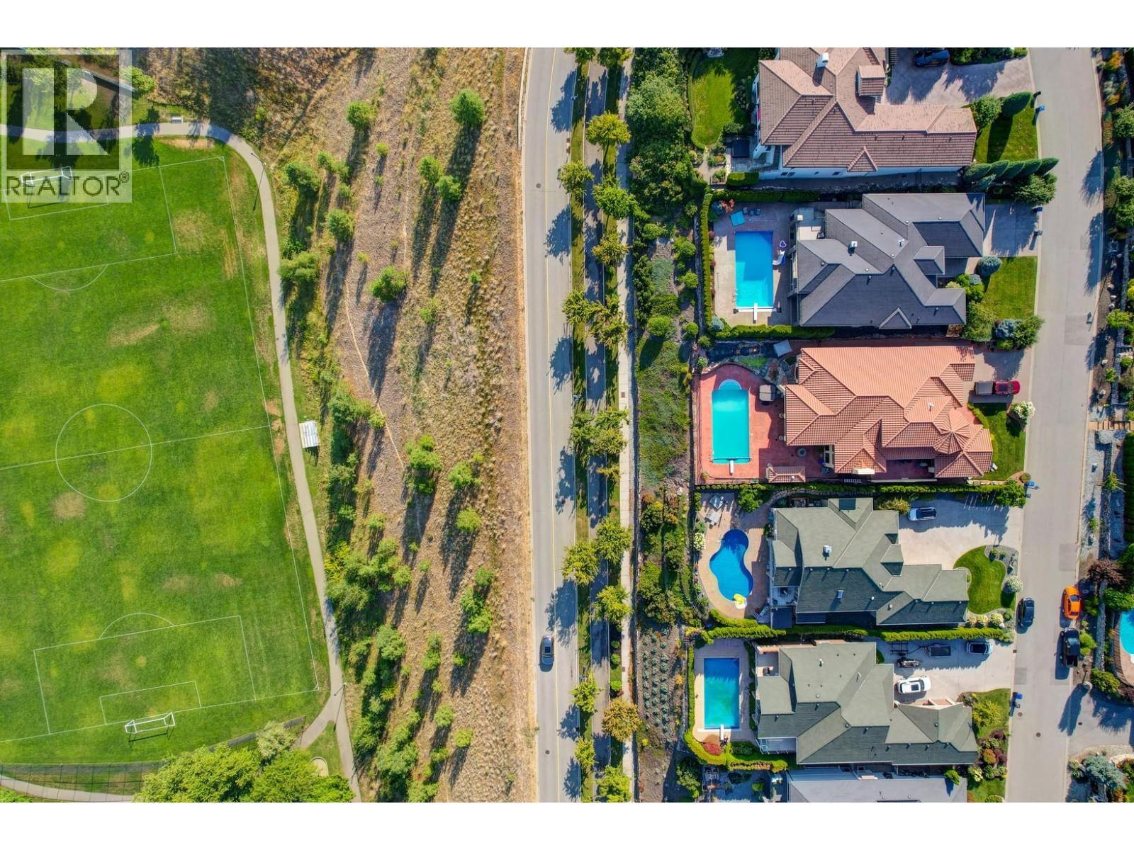 660 Almandine Court, Kelowna, BC - Outdoor With View