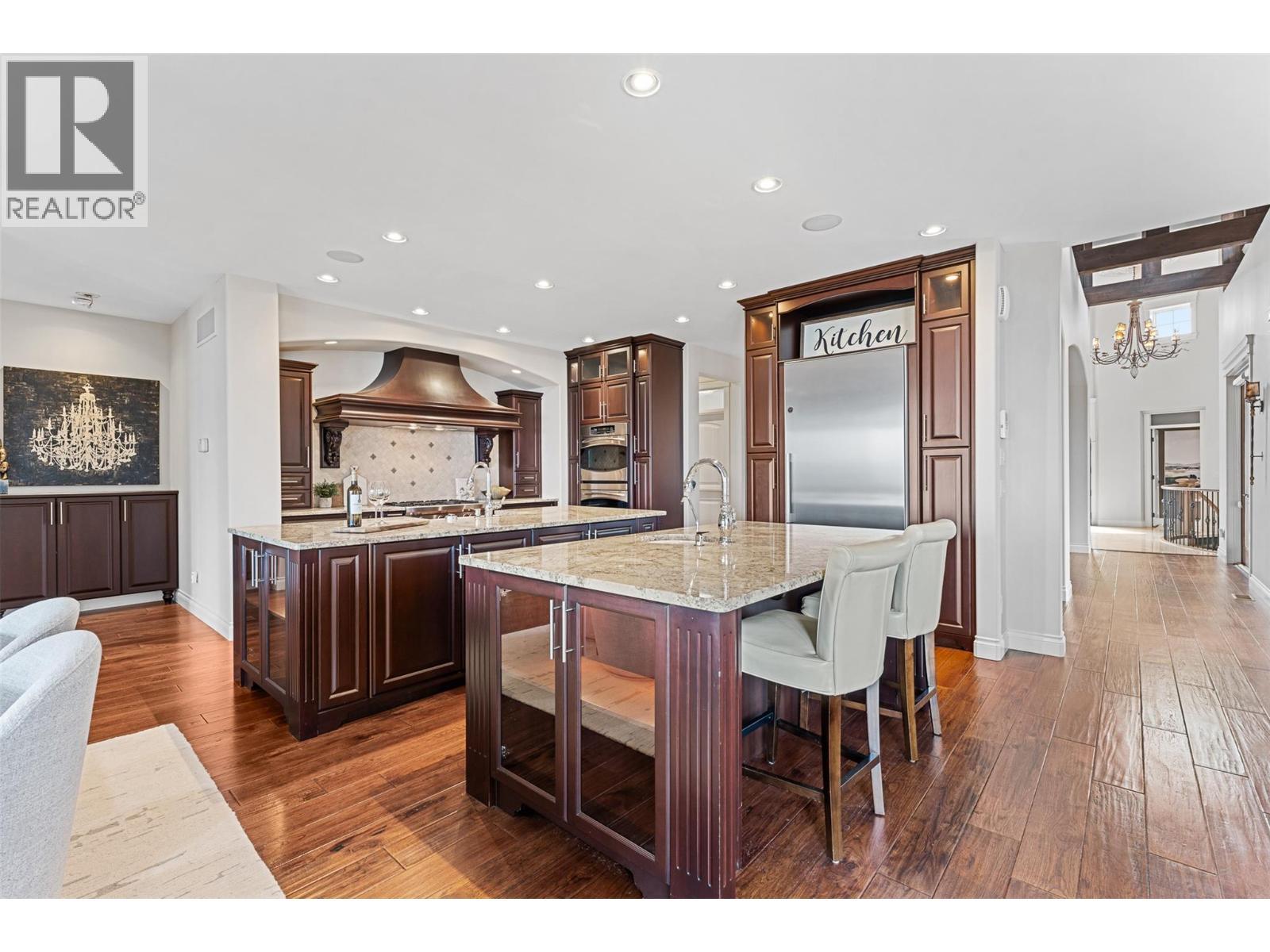 660 Almandine Court, Kelowna, BC - Indoor