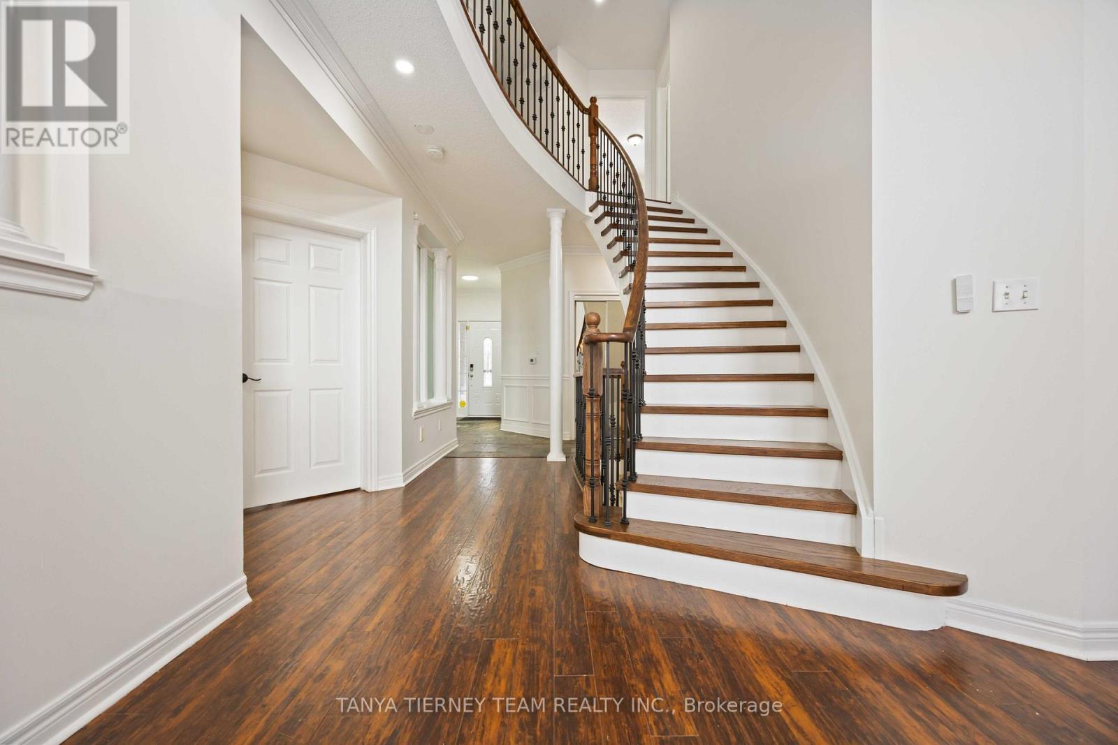 101 Tunney Place, Whitby, ON - Indoor Photo Showing Other Room