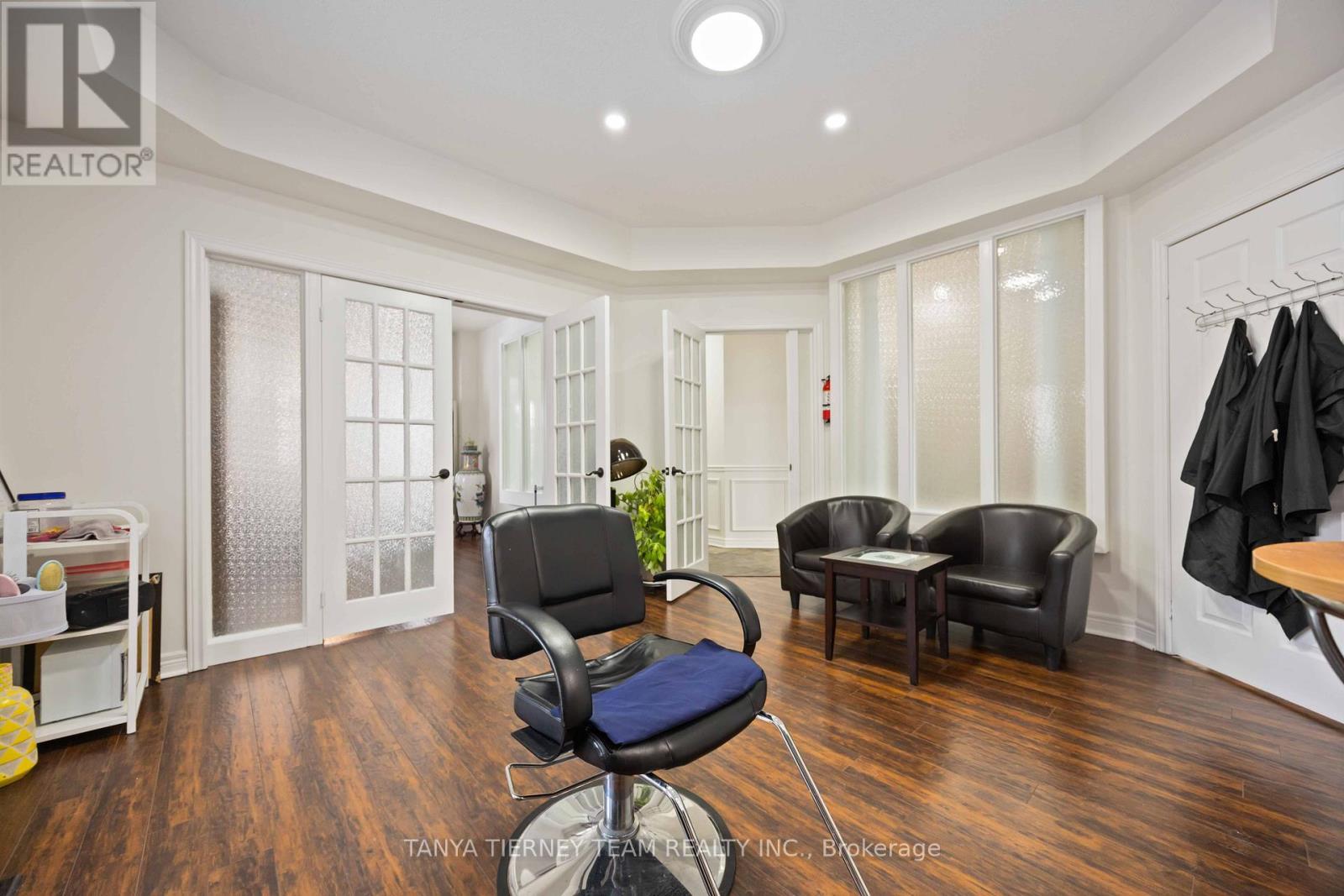 101 Tunney Place, Whitby, ON - Indoor Photo Showing Office