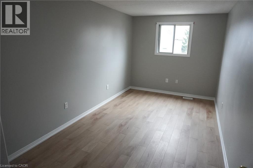 343 Upper Wentworth Street, Hamilton, ON - Indoor Photo Showing Other Room