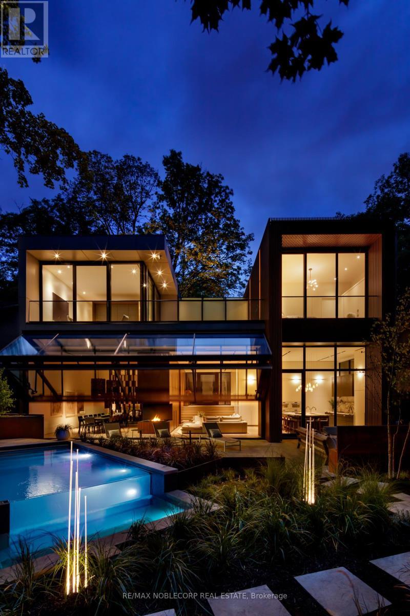 7 Waxwing Place, Toronto, ON - Outdoor