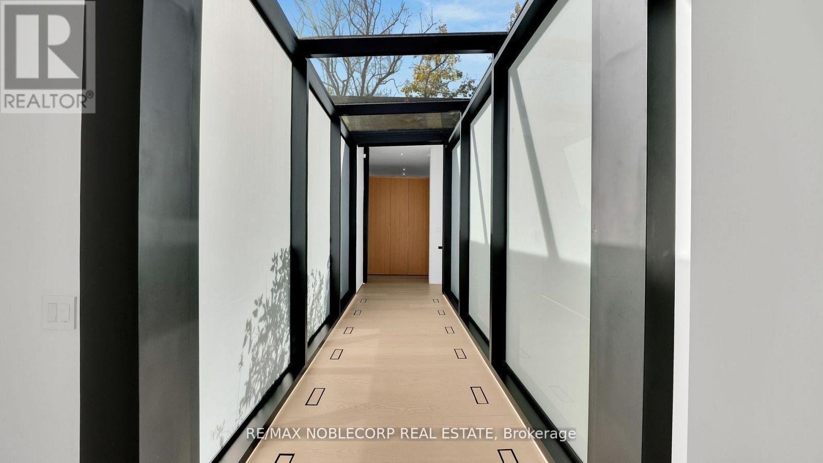 7 Waxwing Place, Toronto, ON - With Exterior