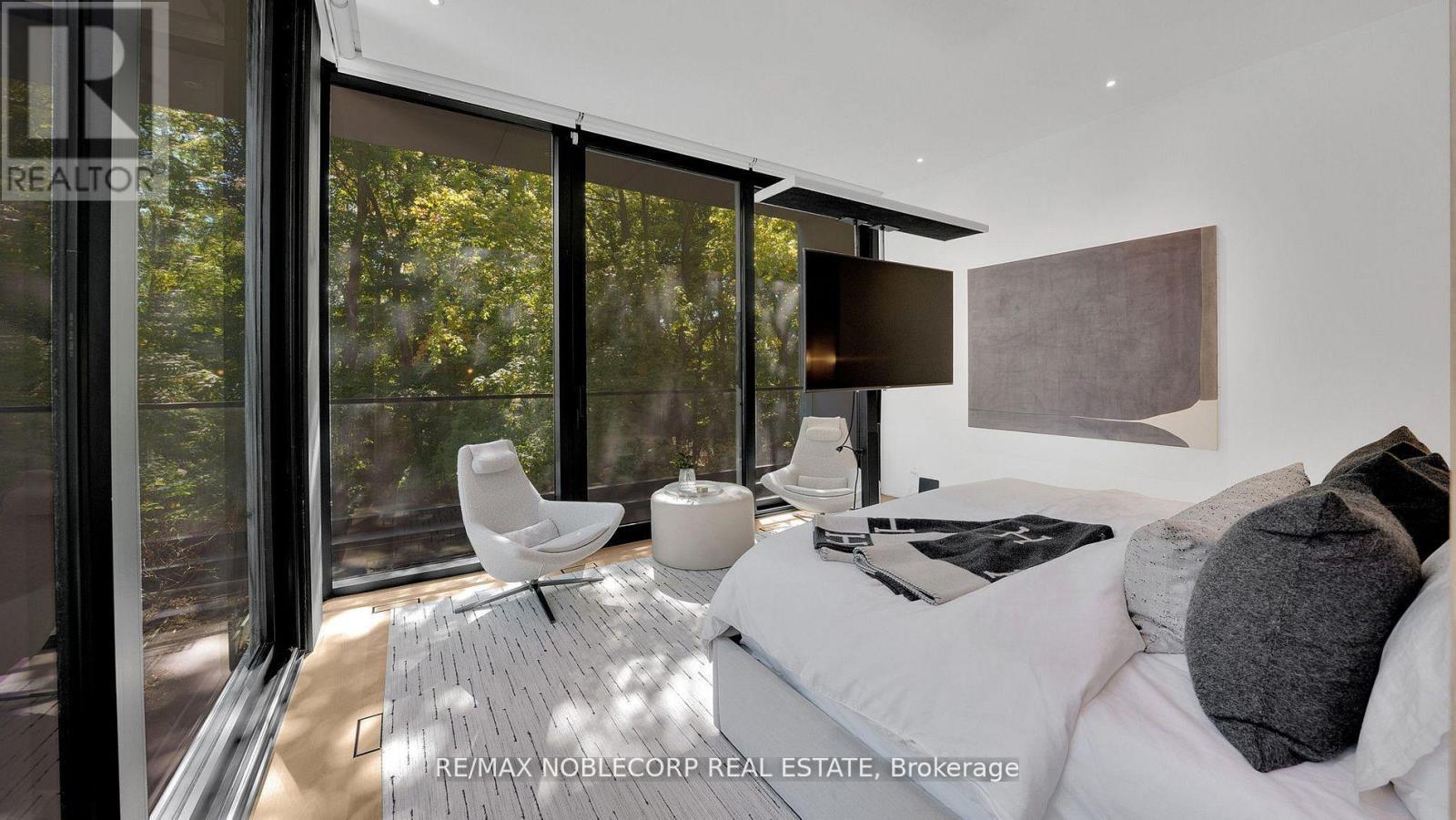 7 Waxwing Place, Toronto, ON -