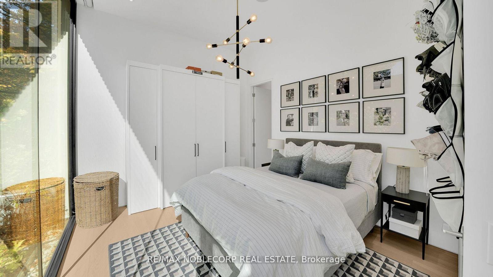 7 Waxwing Place, Toronto, ON - Indoor Photo Showing Bedroom