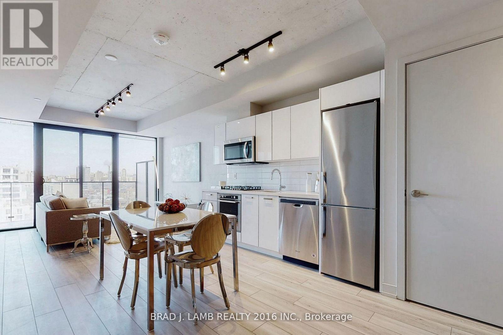 1601 - 458 Richmond Street W, Toronto, ON - Indoor Photo Showing Kitchen