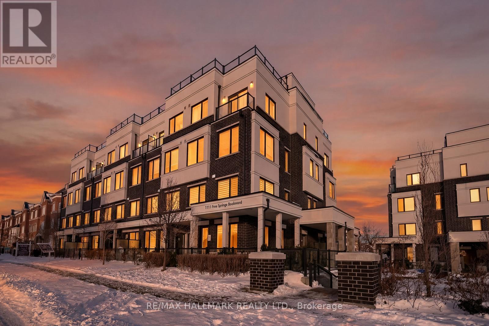 101 - 1711 Pure Springs Boulevard, Pickering, ON - Outdoor