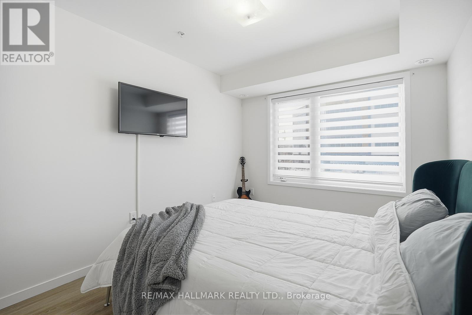 101 - 1711 Pure Springs Boulevard, Pickering, ON - Indoor Photo Showing Bedroom