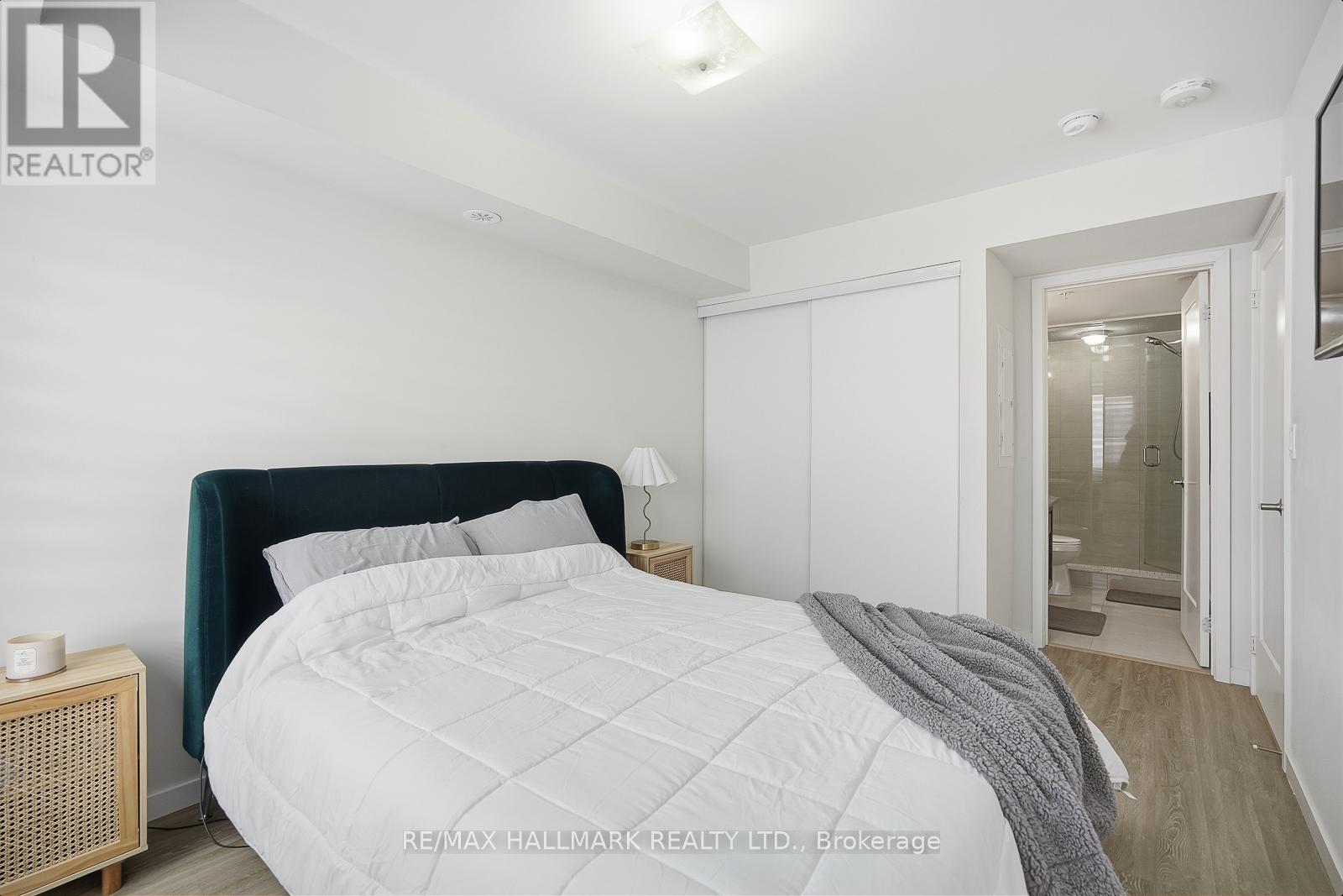 101 - 1711 Pure Springs Boulevard, Pickering, ON - Indoor Photo Showing Bedroom