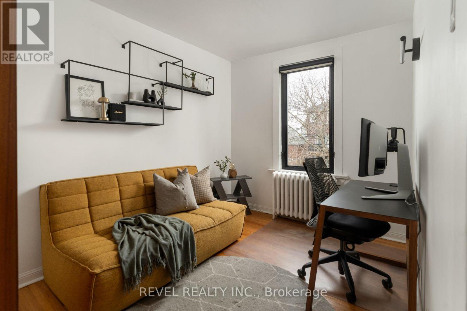 102 Eighth Street, Toronto, ON - Indoor Photo Showing Other Room