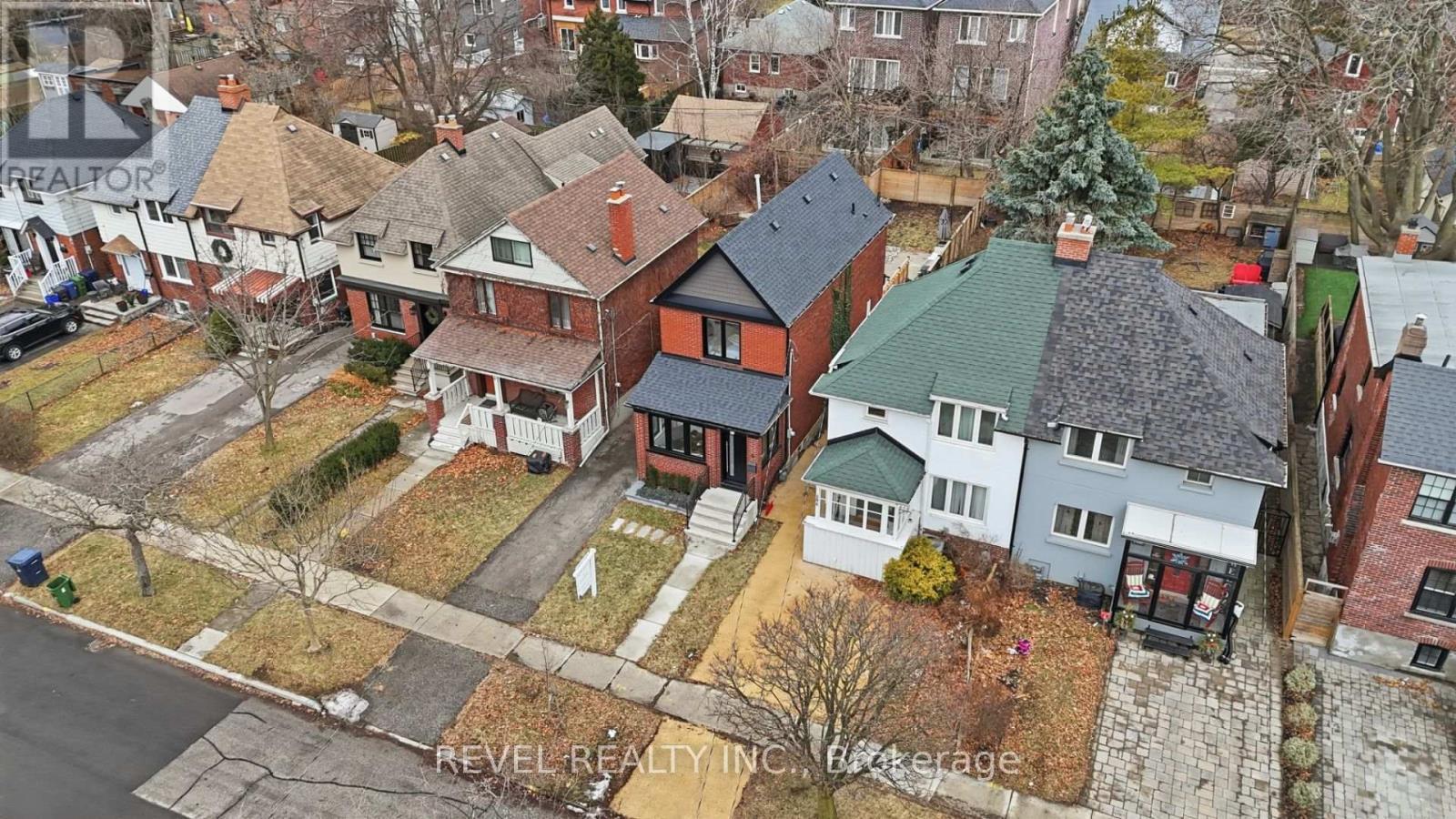 102 Eighth Street, Toronto, ON - Outdoor