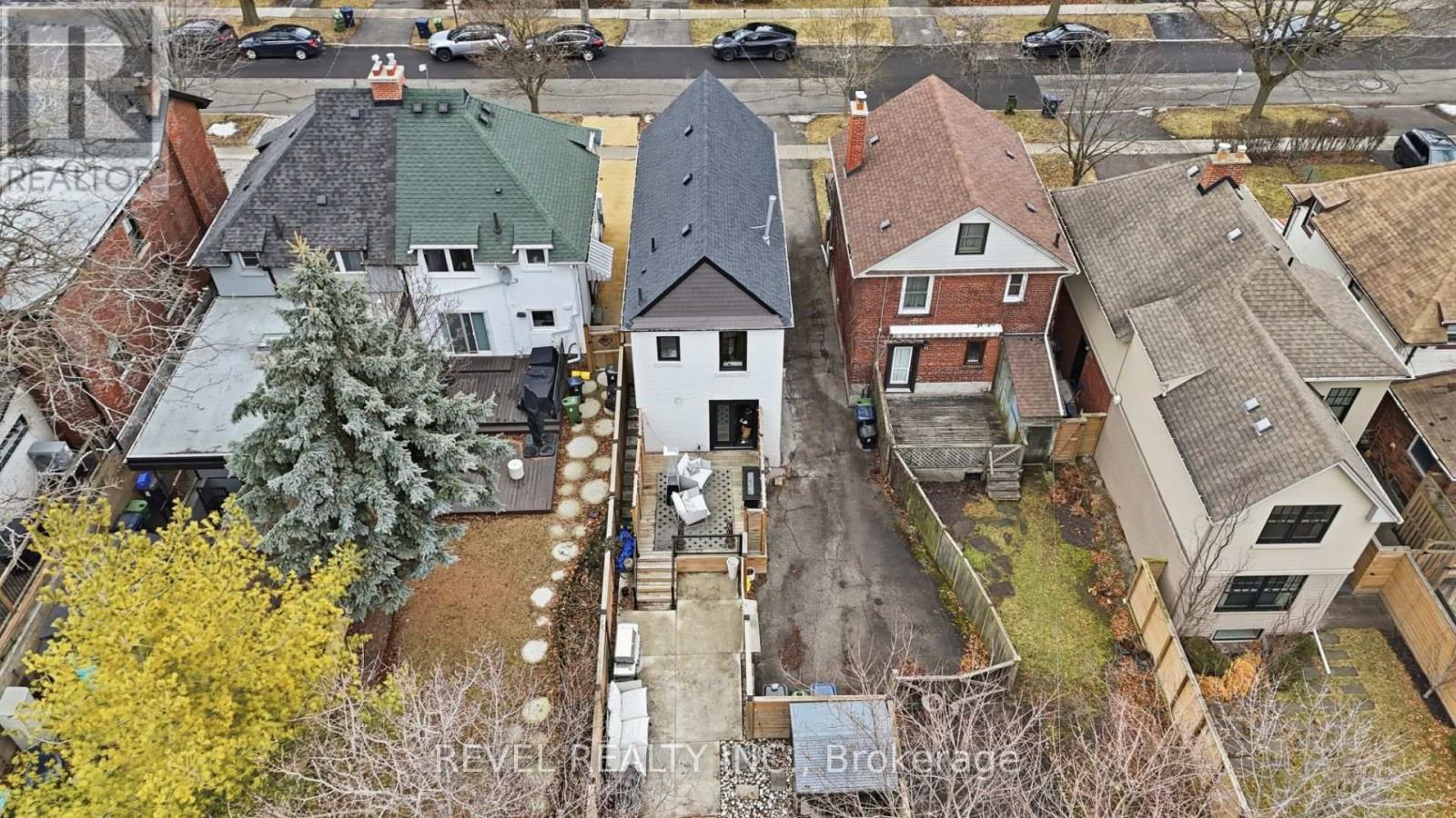 102 Eighth Street, Toronto, ON - Outdoor