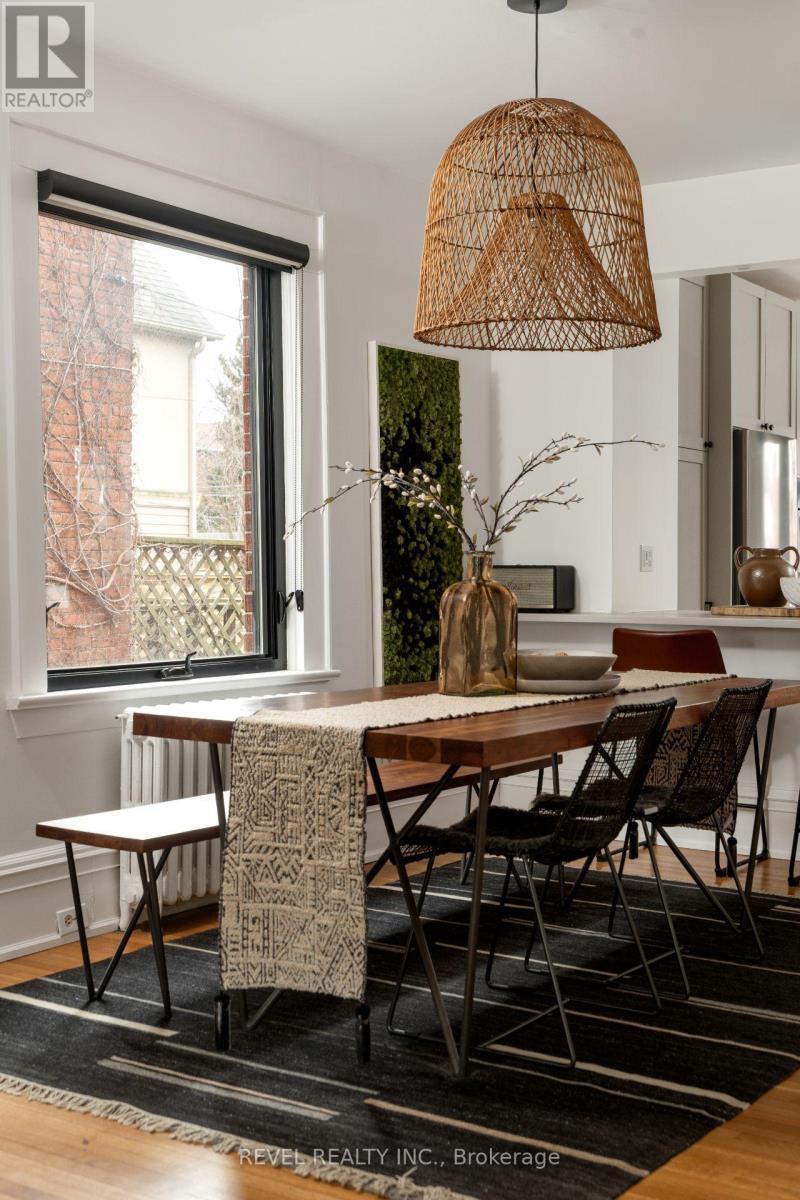 102 Eighth Street, Toronto, ON - Indoor Photo Showing Dining Room