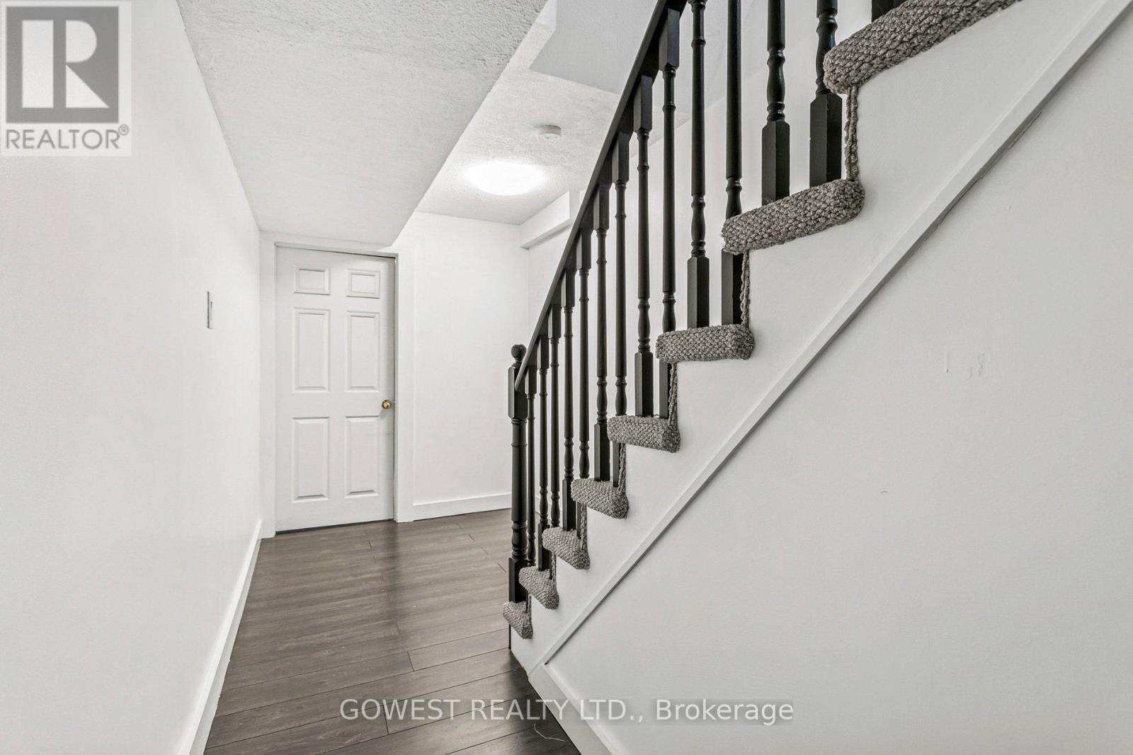 14 - 3150 Erin Centre Boulevard, Mississauga, ON - Indoor Photo Showing Other Room