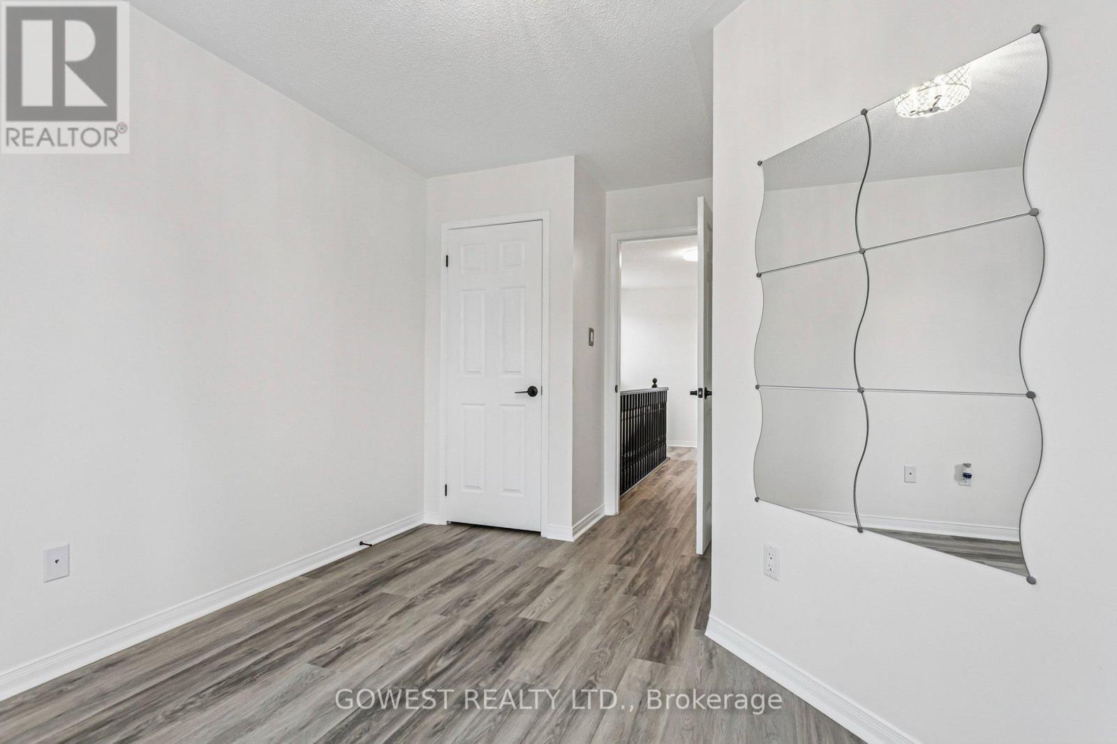 14 - 3150 Erin Centre Boulevard, Mississauga, ON - Indoor Photo Showing Other Room