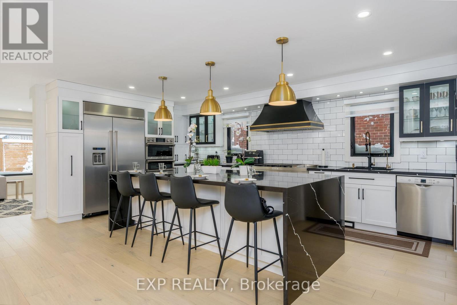 1279 Winterbourne Drive, Oakville, ON - Indoor