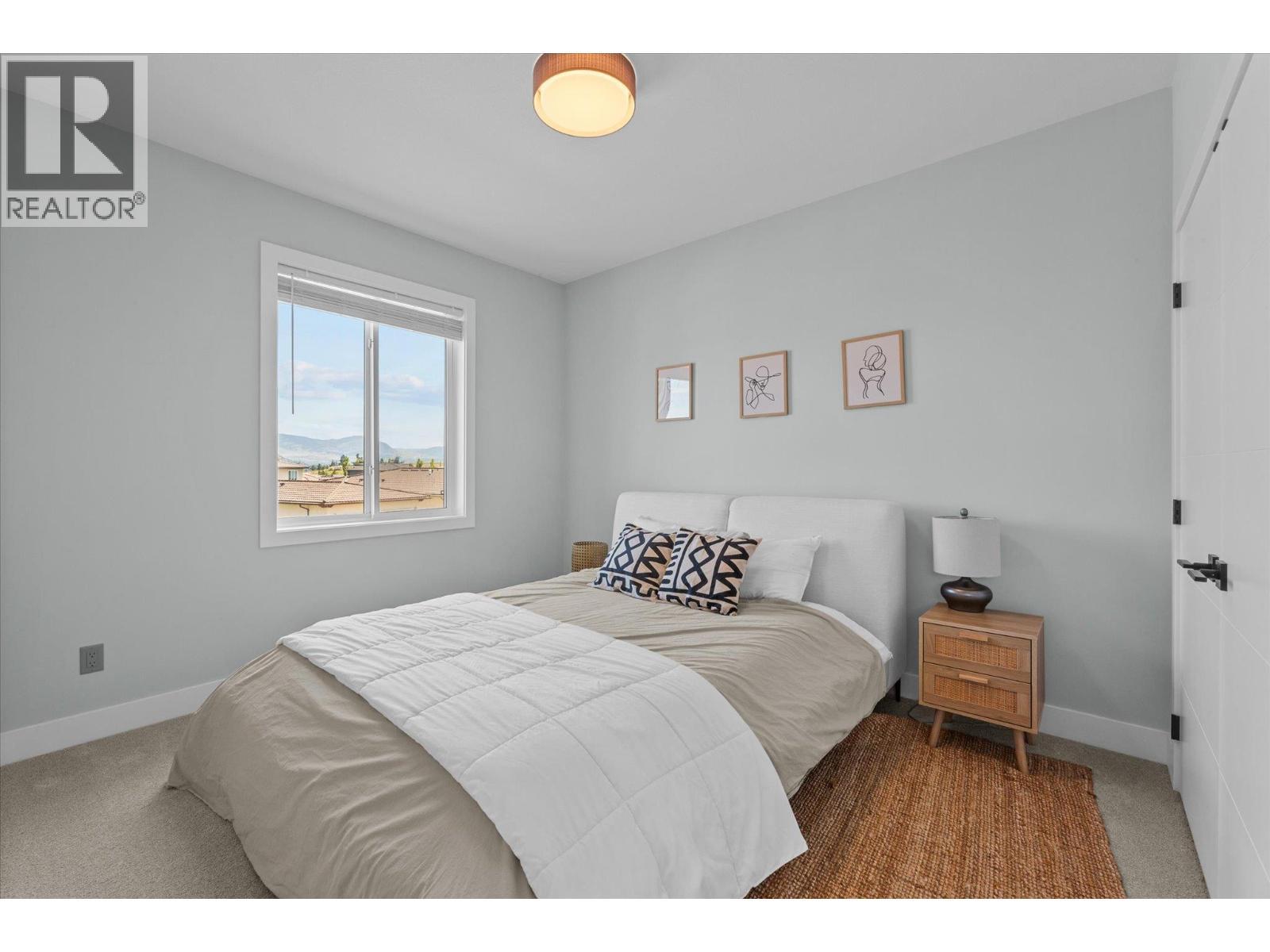 1846 Viewpoint Crescent, West Kelowna, BC - Indoor Photo Showing Bedroom
