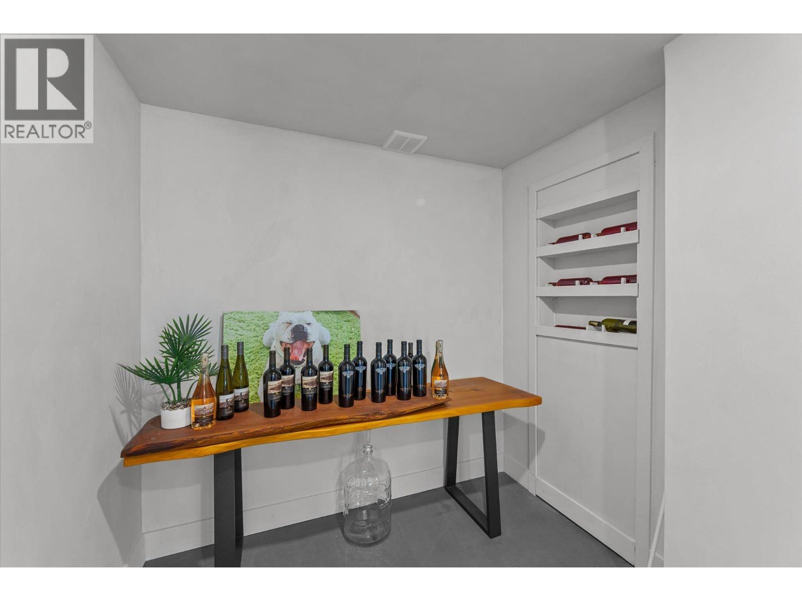 1846 Viewpoint Crescent, West Kelowna, BC - Indoor Photo Showing Other Room