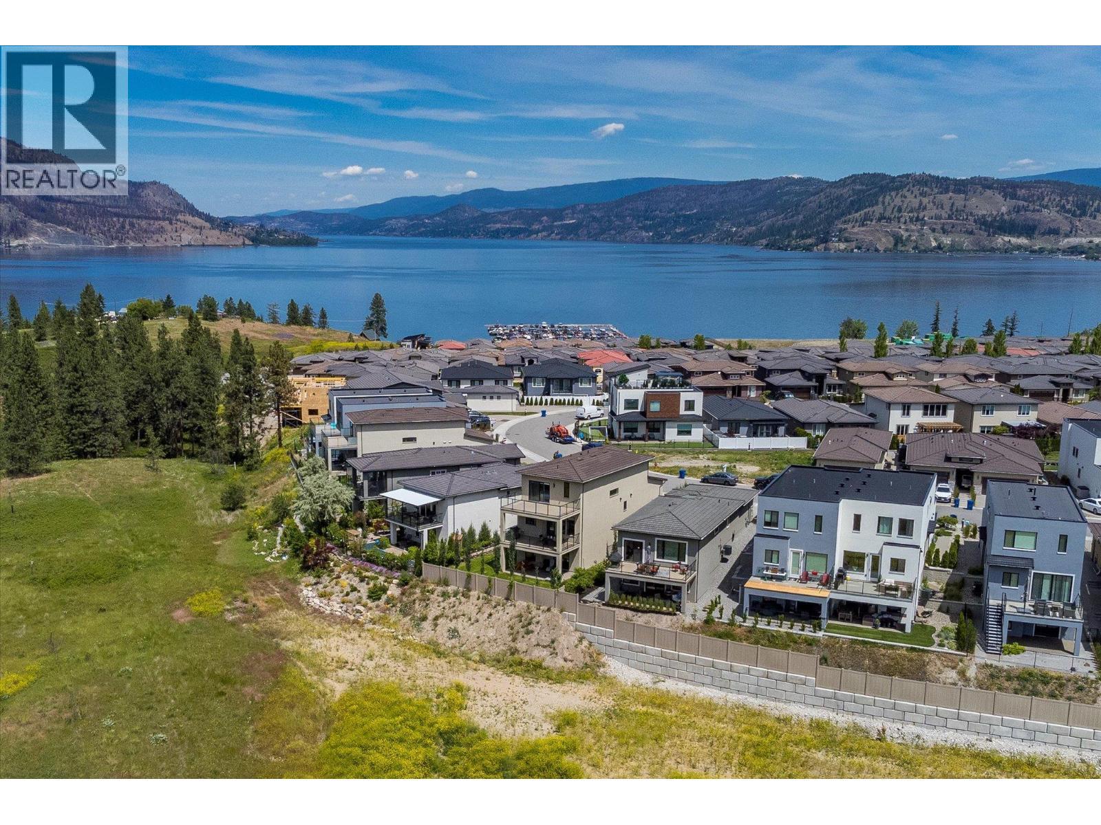 1846 Viewpoint Crescent, West Kelowna, BC - Outdoor With Body Of Water With View