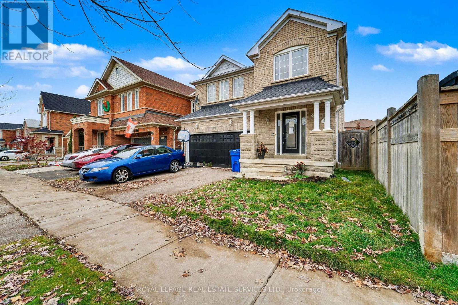 386 Reeves Way Boulevard, Whitchurch-Stouffville, ON - Outdoor