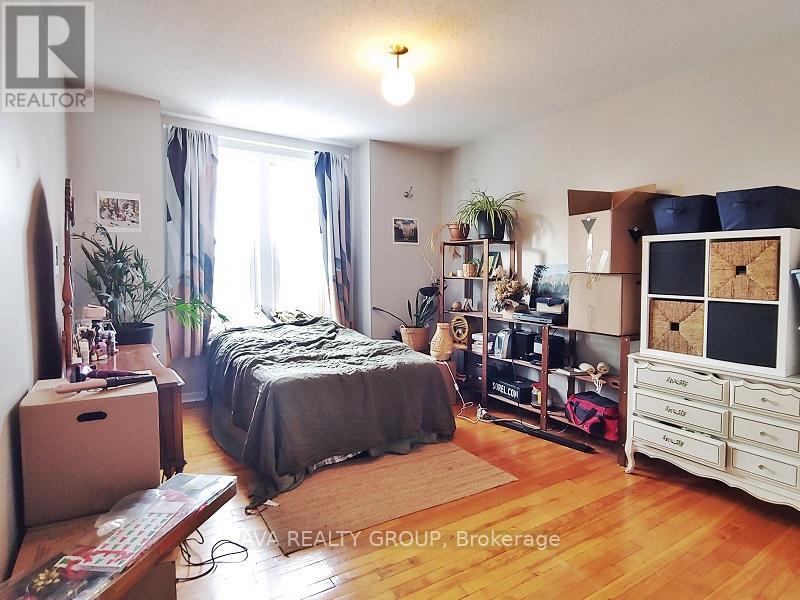 554 Highcroft Avenue, Ottawa, ON - Indoor Photo Showing Bedroom