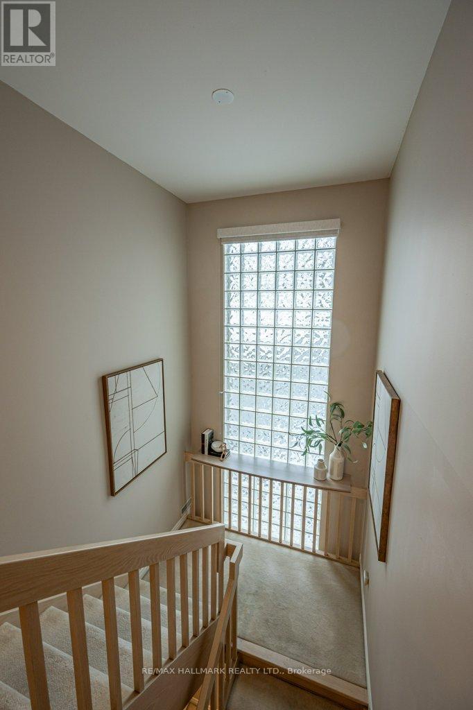 82 Grandview Avenue, Markham, ON - Indoor Photo Showing Other Room