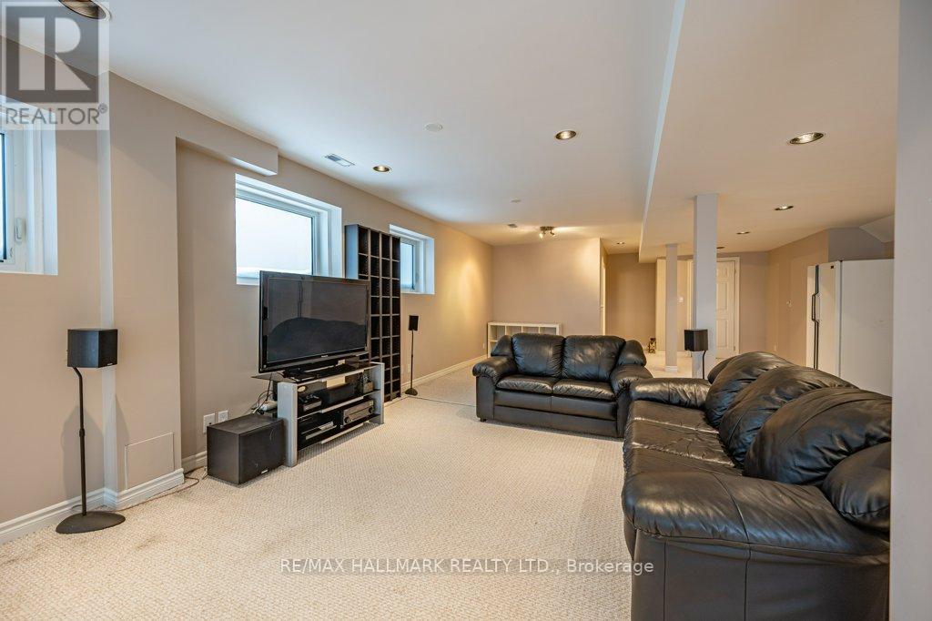 82 Grandview Avenue, Markham, ON - Indoor