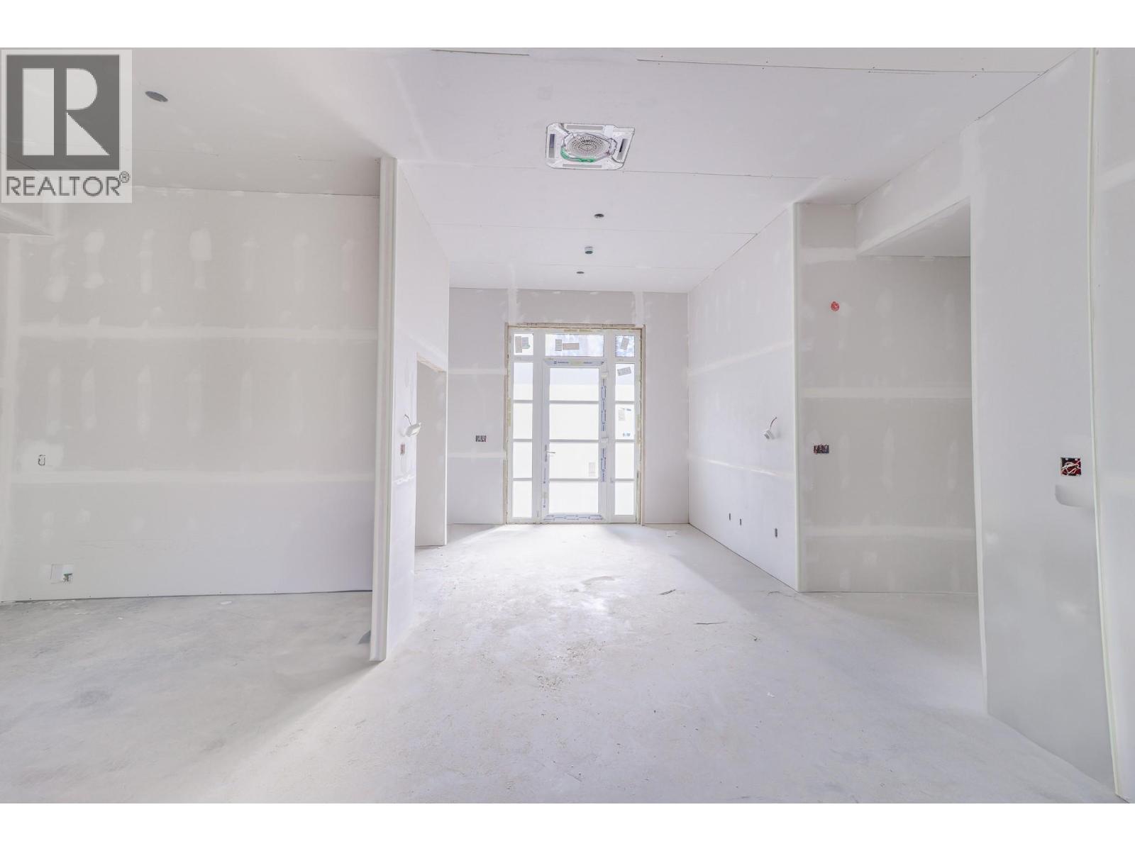 113 Corral Boulevard, Cranbrook, BC - Indoor Photo Showing Other Room